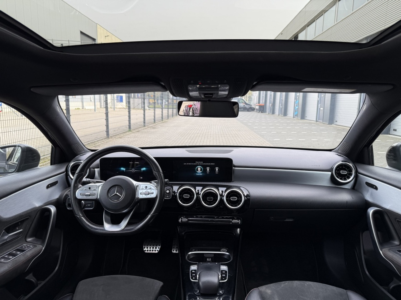 Foto van Mercedes-Benz A 200