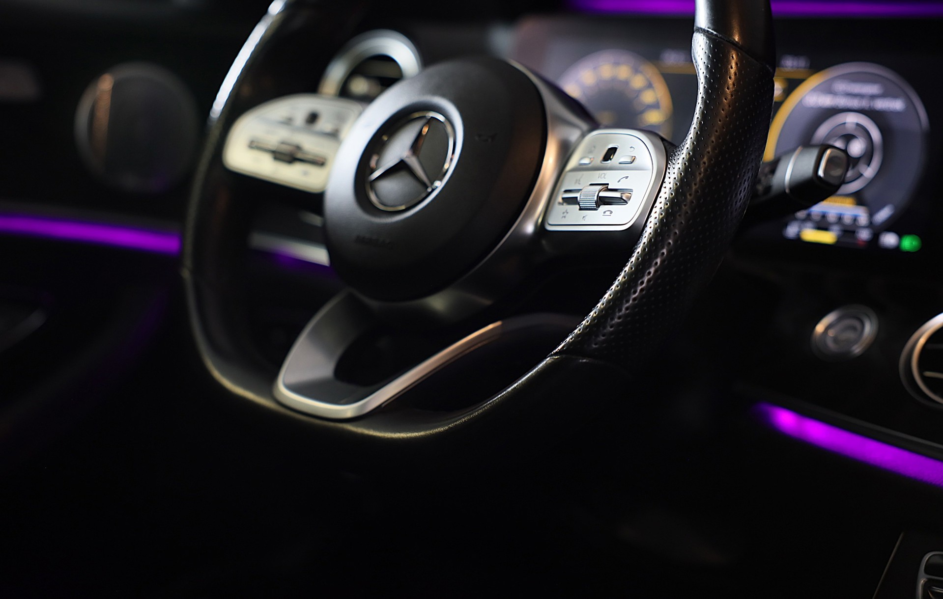 Foto van Mercedes-Benz E 200