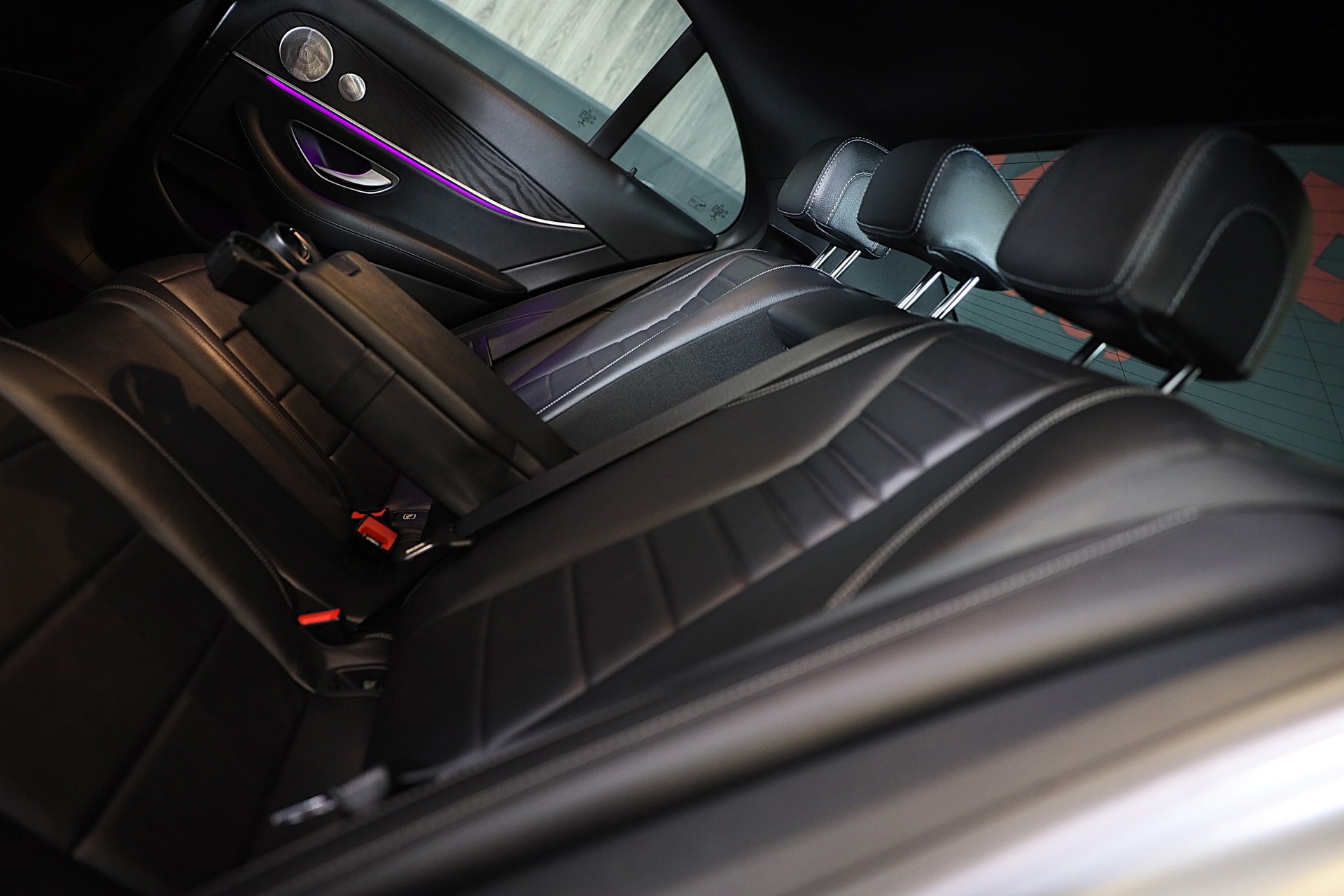 Foto van Mercedes-Benz E 200