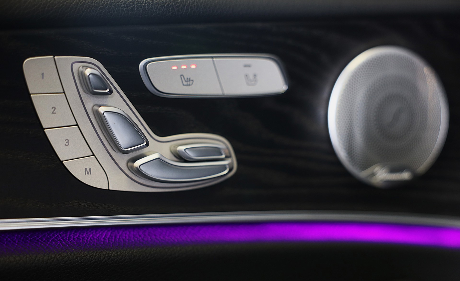 Foto van Mercedes-Benz E 200