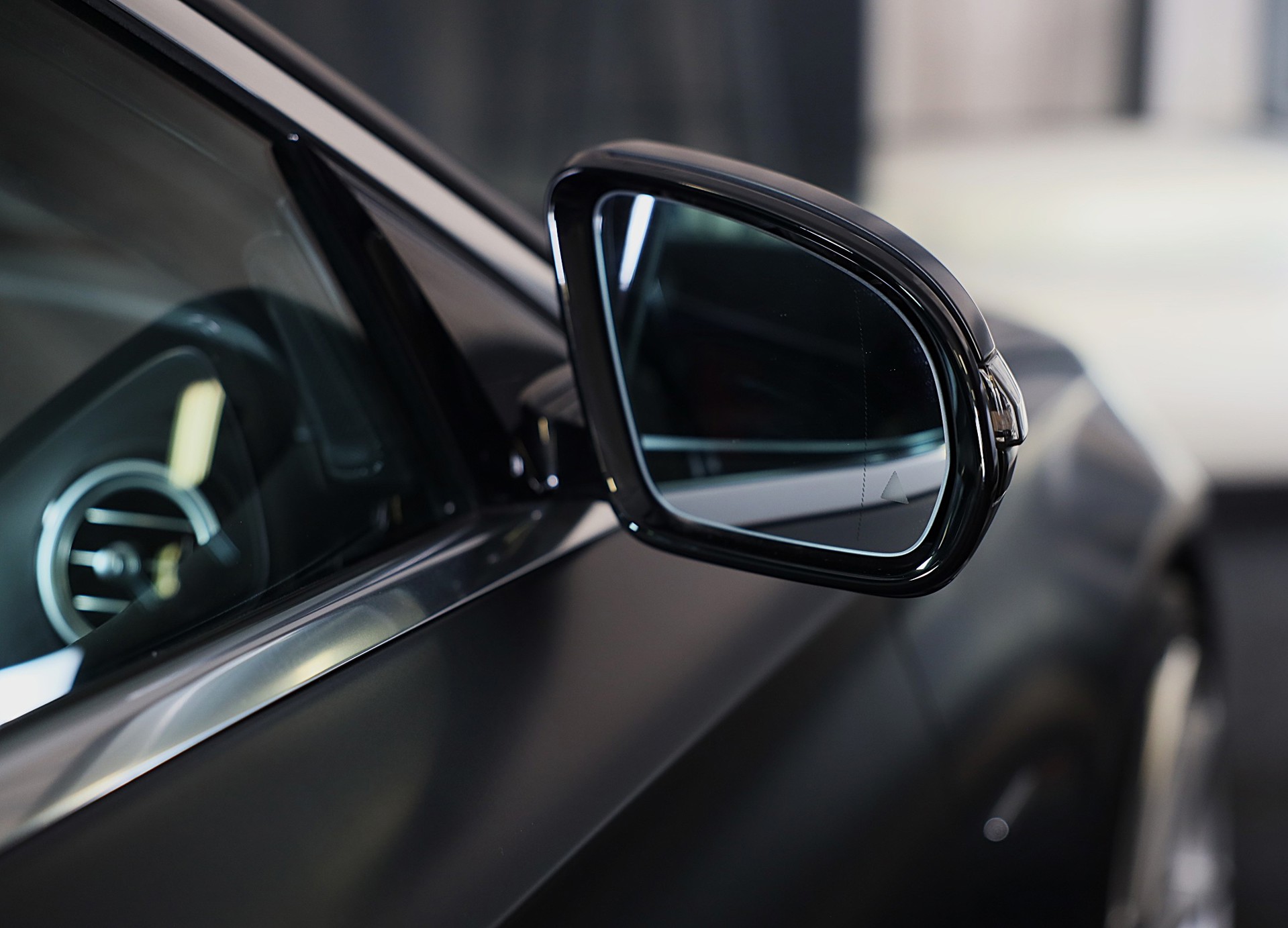Foto van Mercedes-Benz E 200