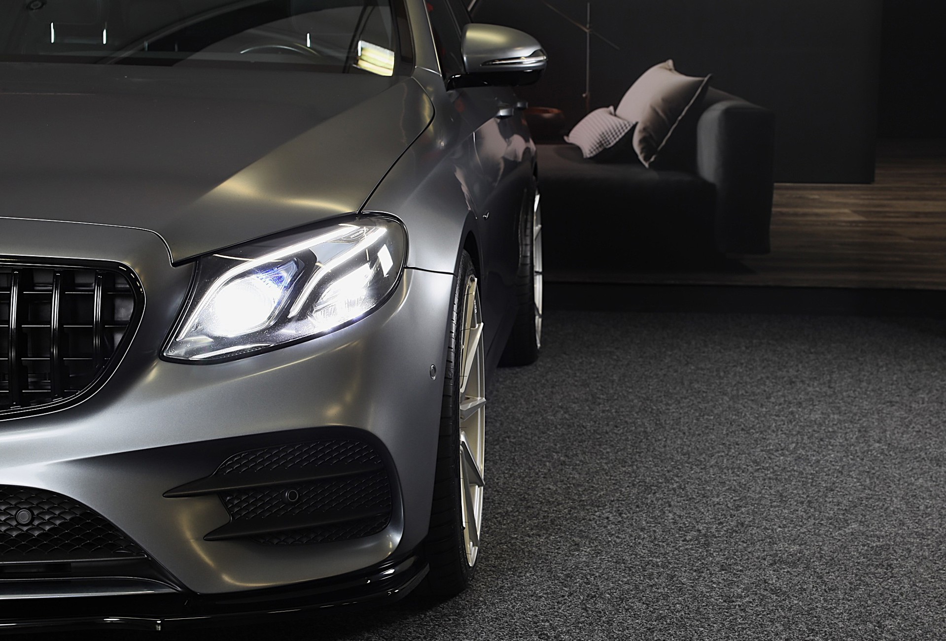 Foto van Mercedes-Benz E 200