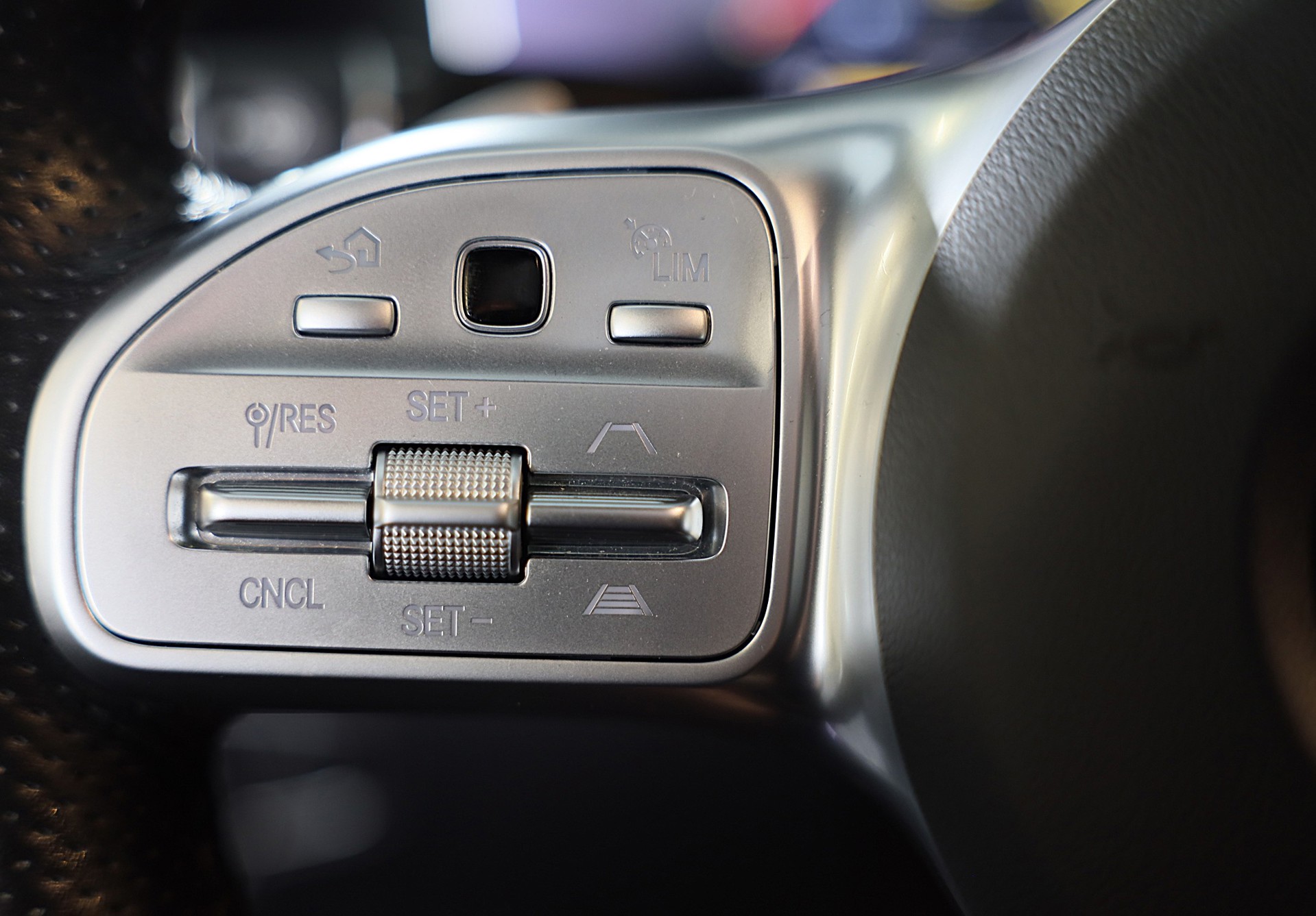Foto van Mercedes-Benz E 200