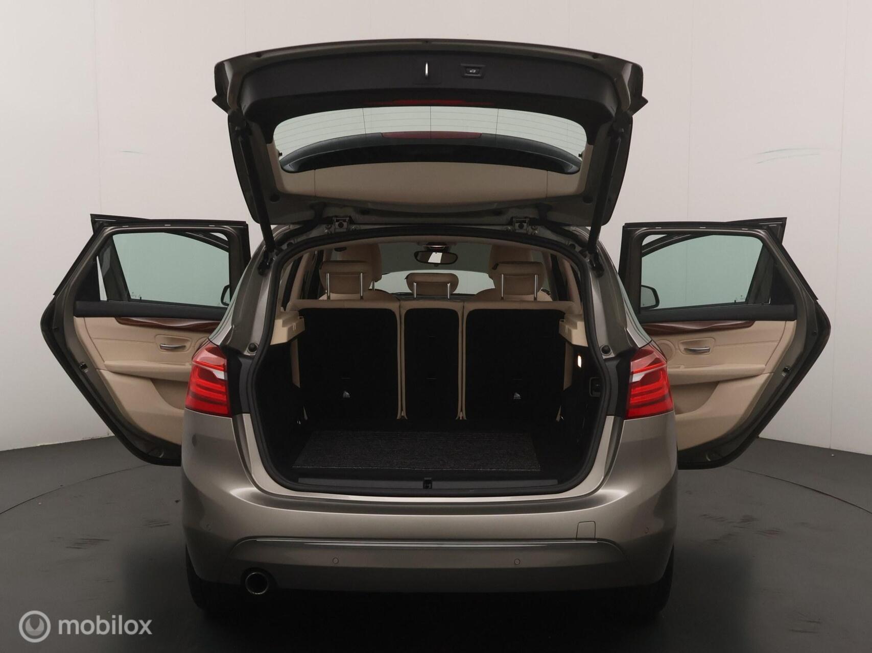 Foto van BMW 218i Active Tourer