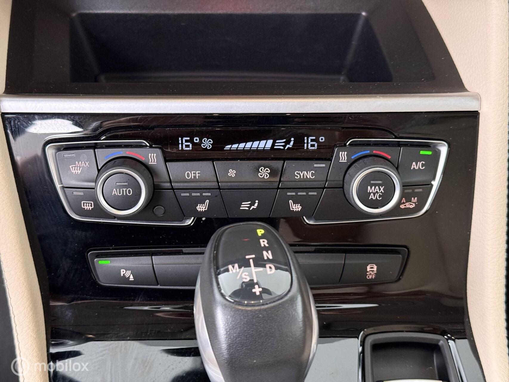 Foto van BMW 218i Active Tourer