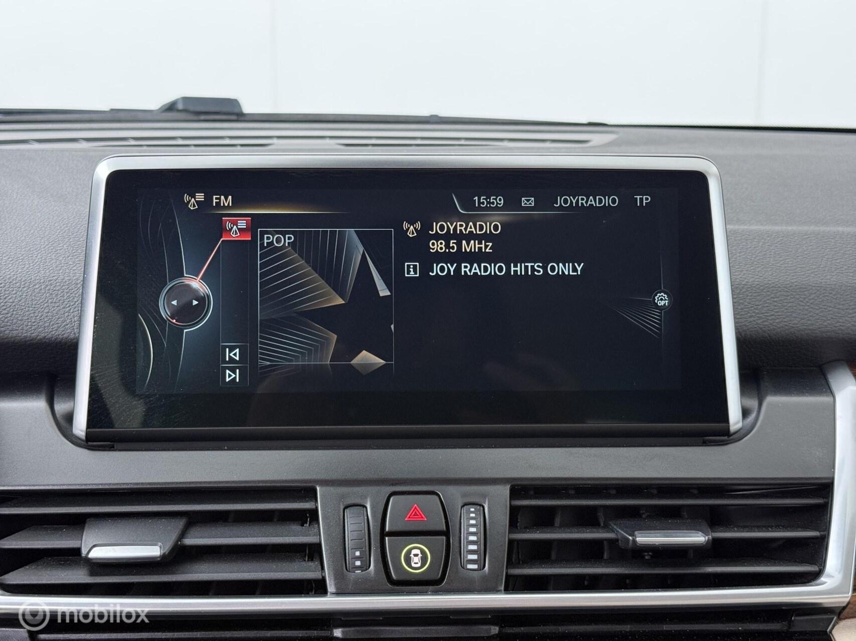Foto van BMW 218i Active Tourer