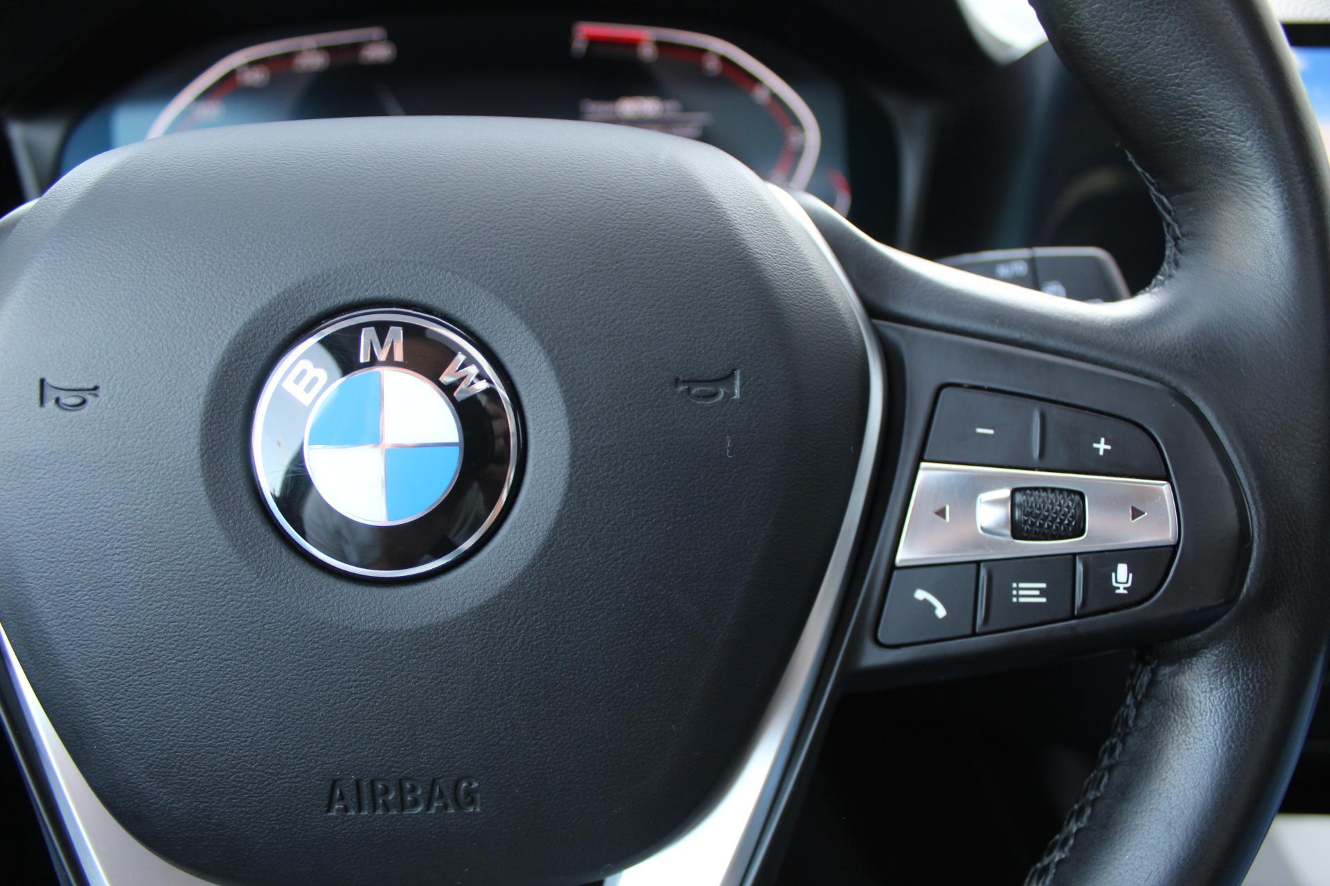 Foto van BMW 320i
