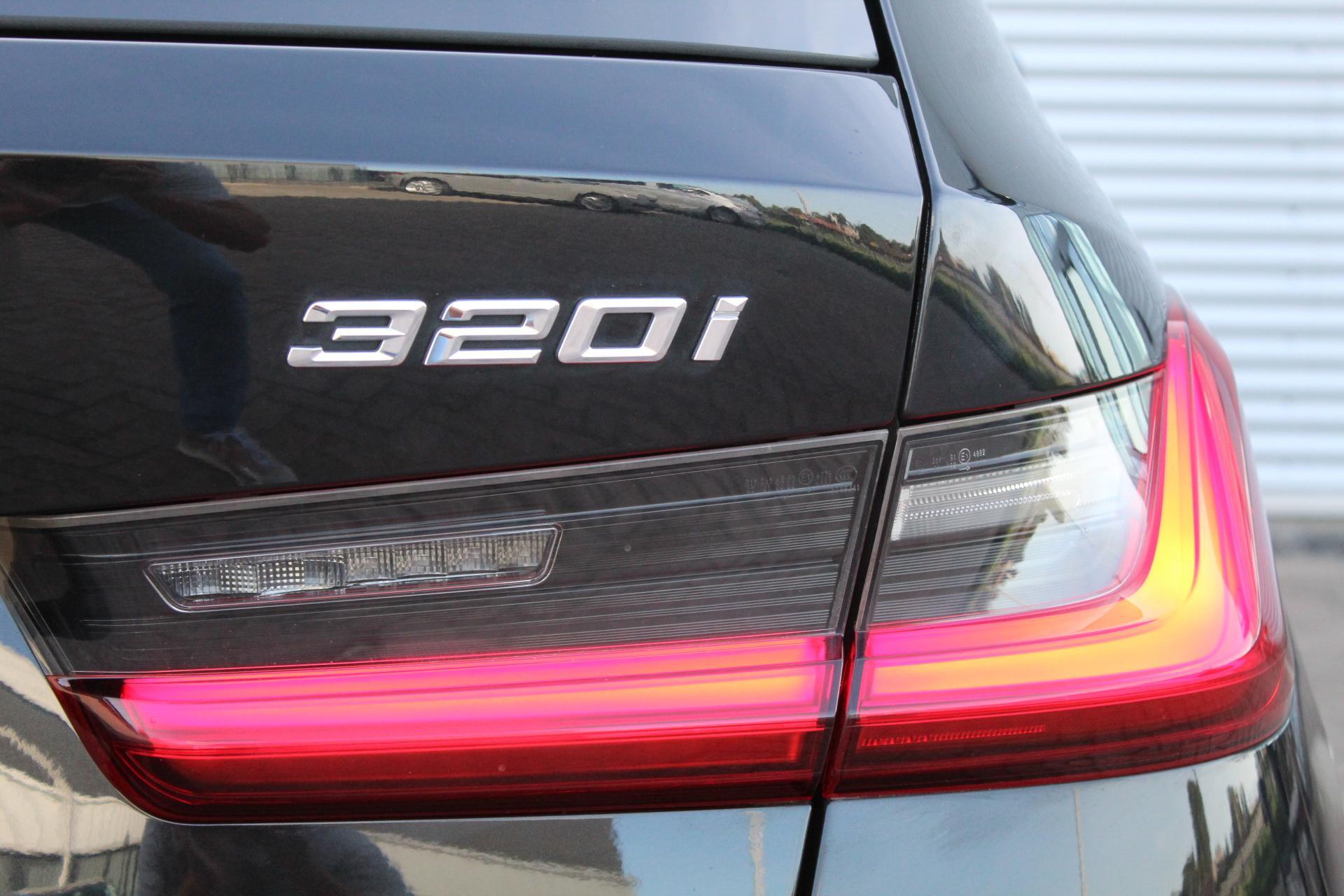 Foto van BMW 320i
