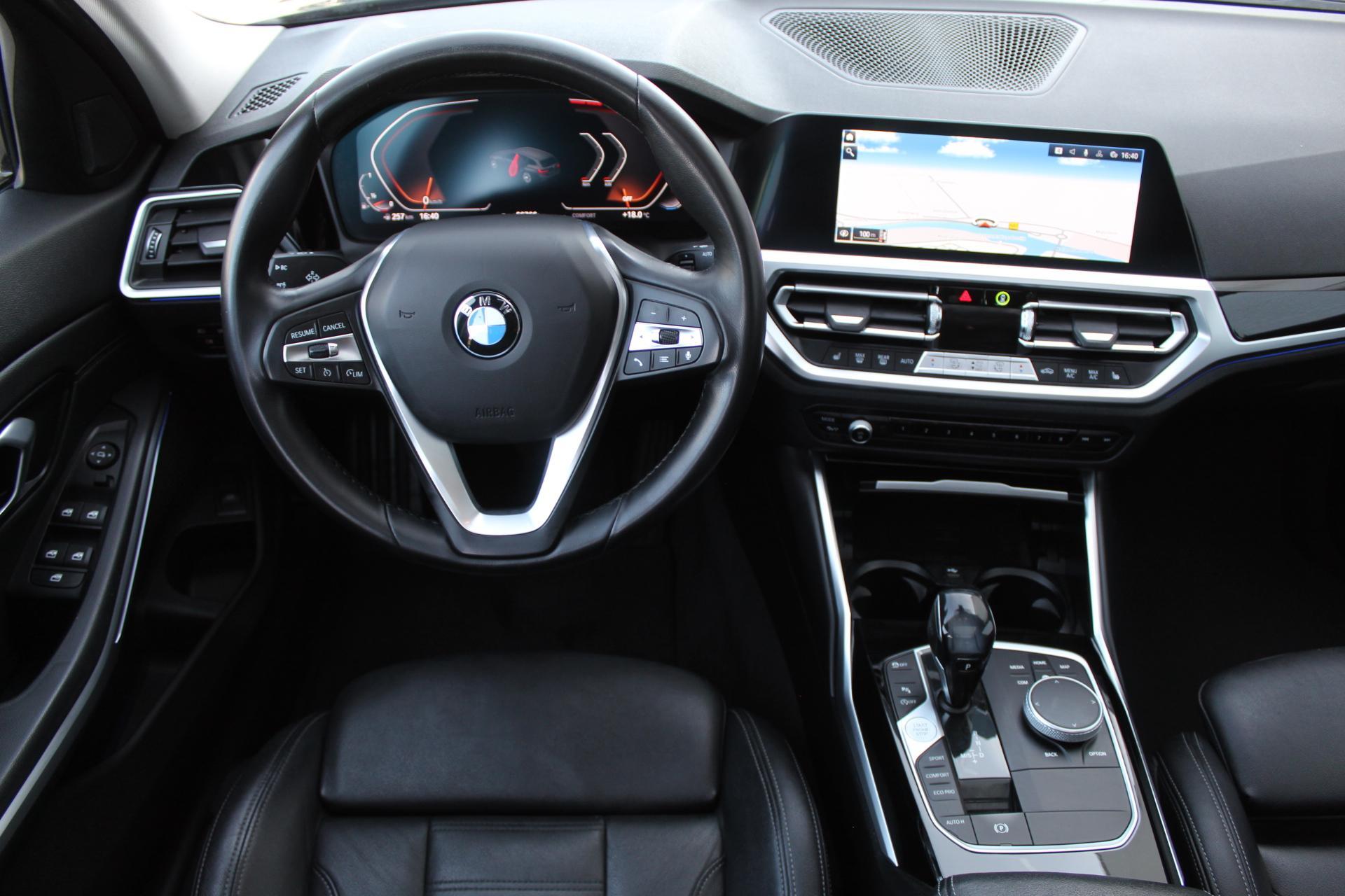 Foto van BMW 320i