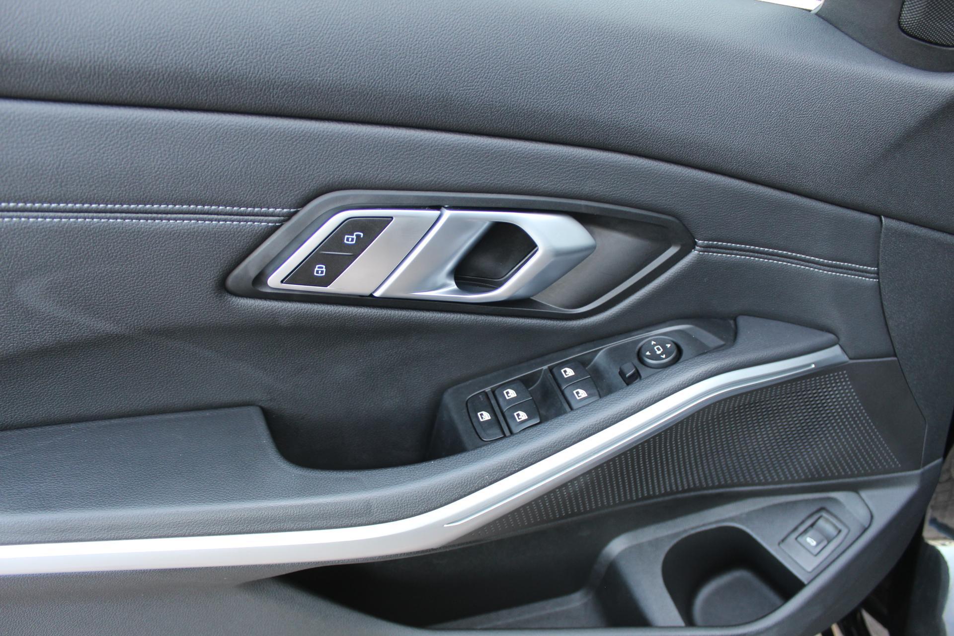 Foto van BMW 320i