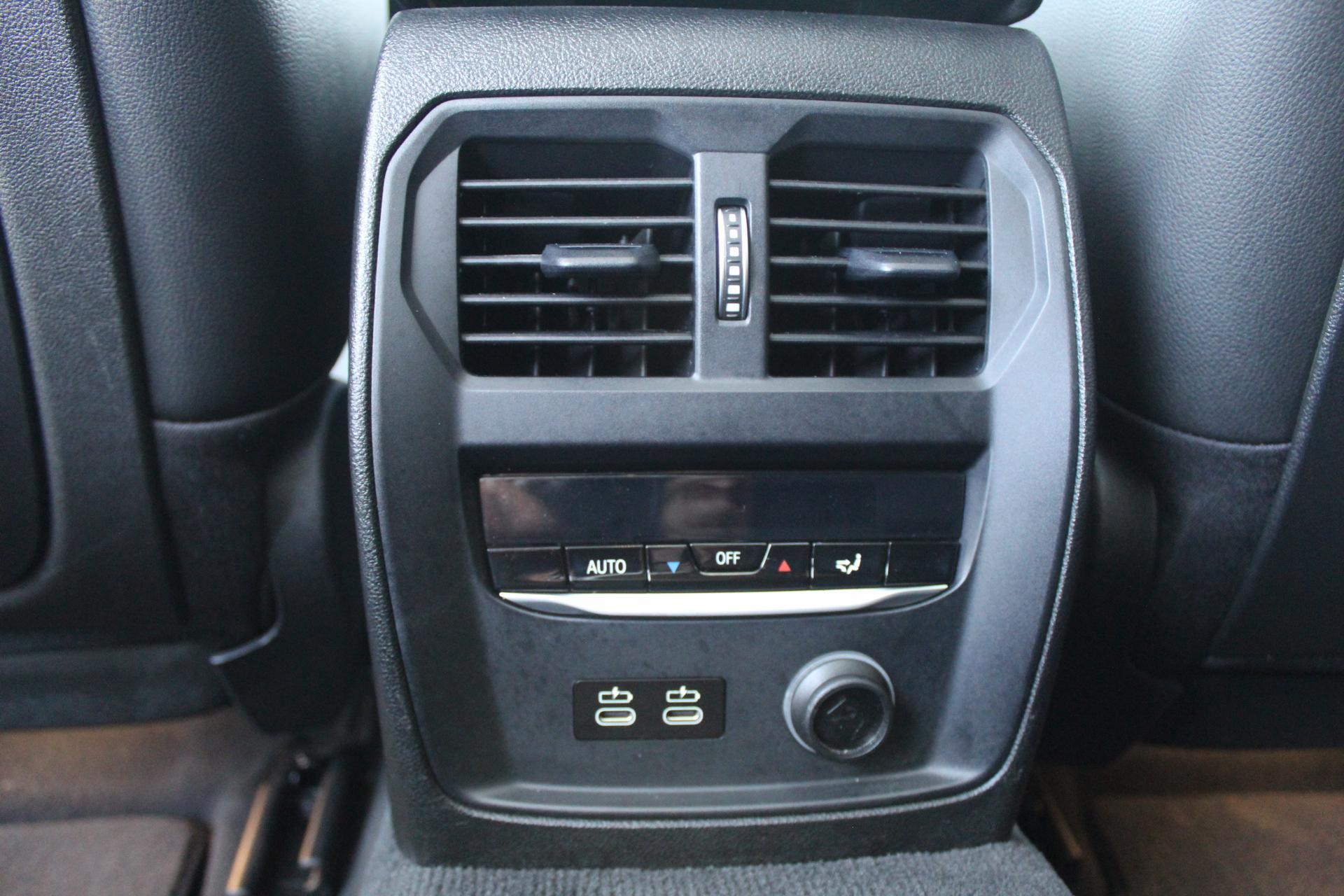 Foto van BMW 320i