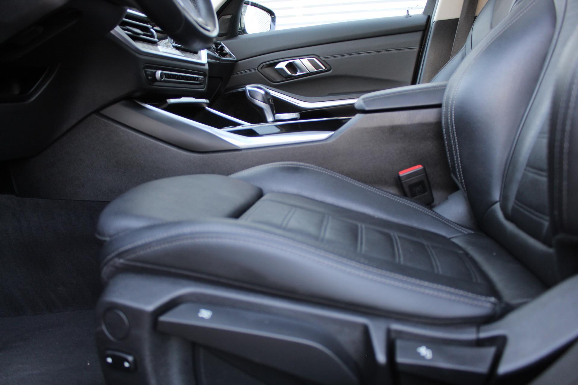 Foto van BMW 320i