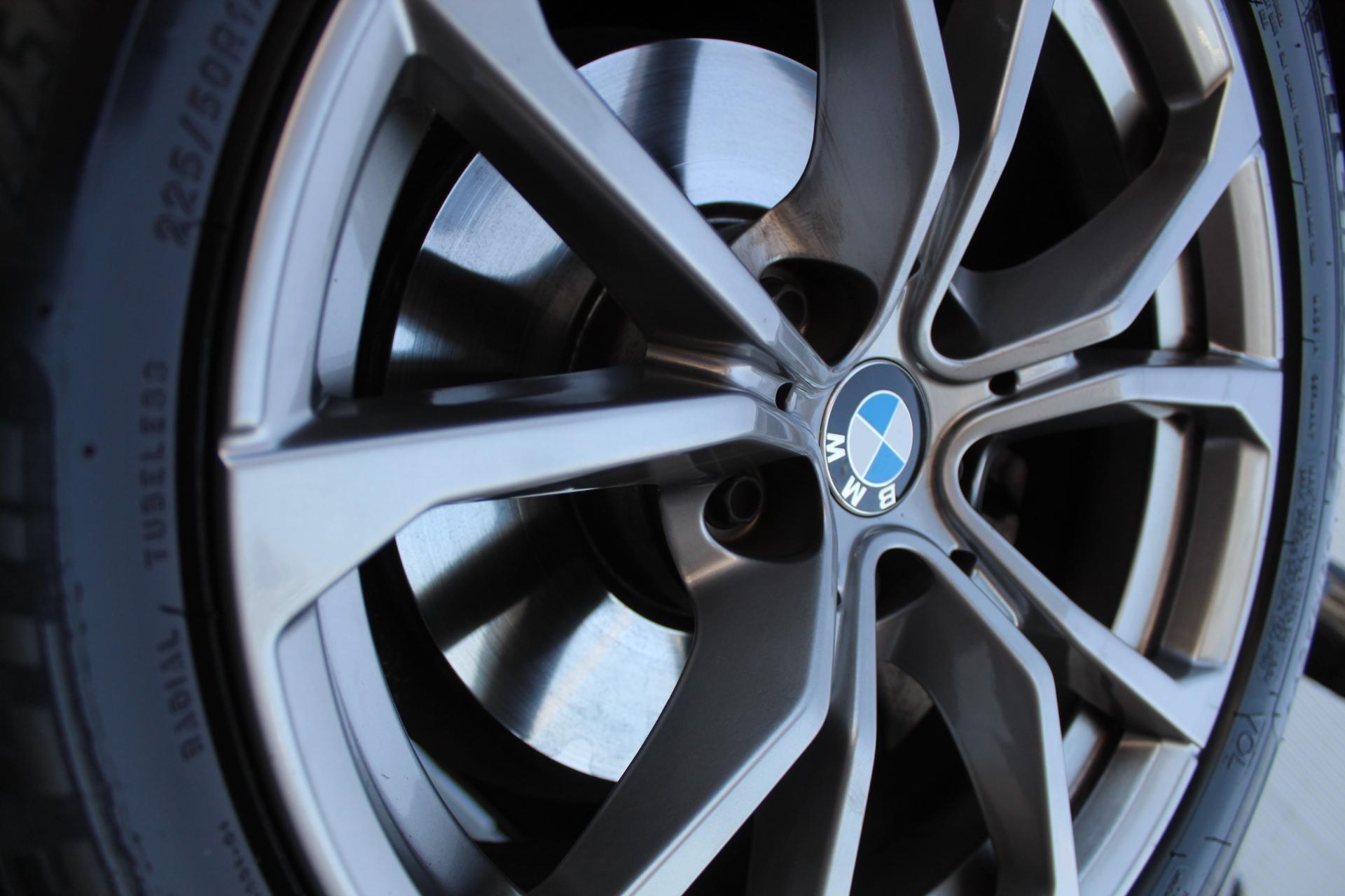 Foto van BMW 320i