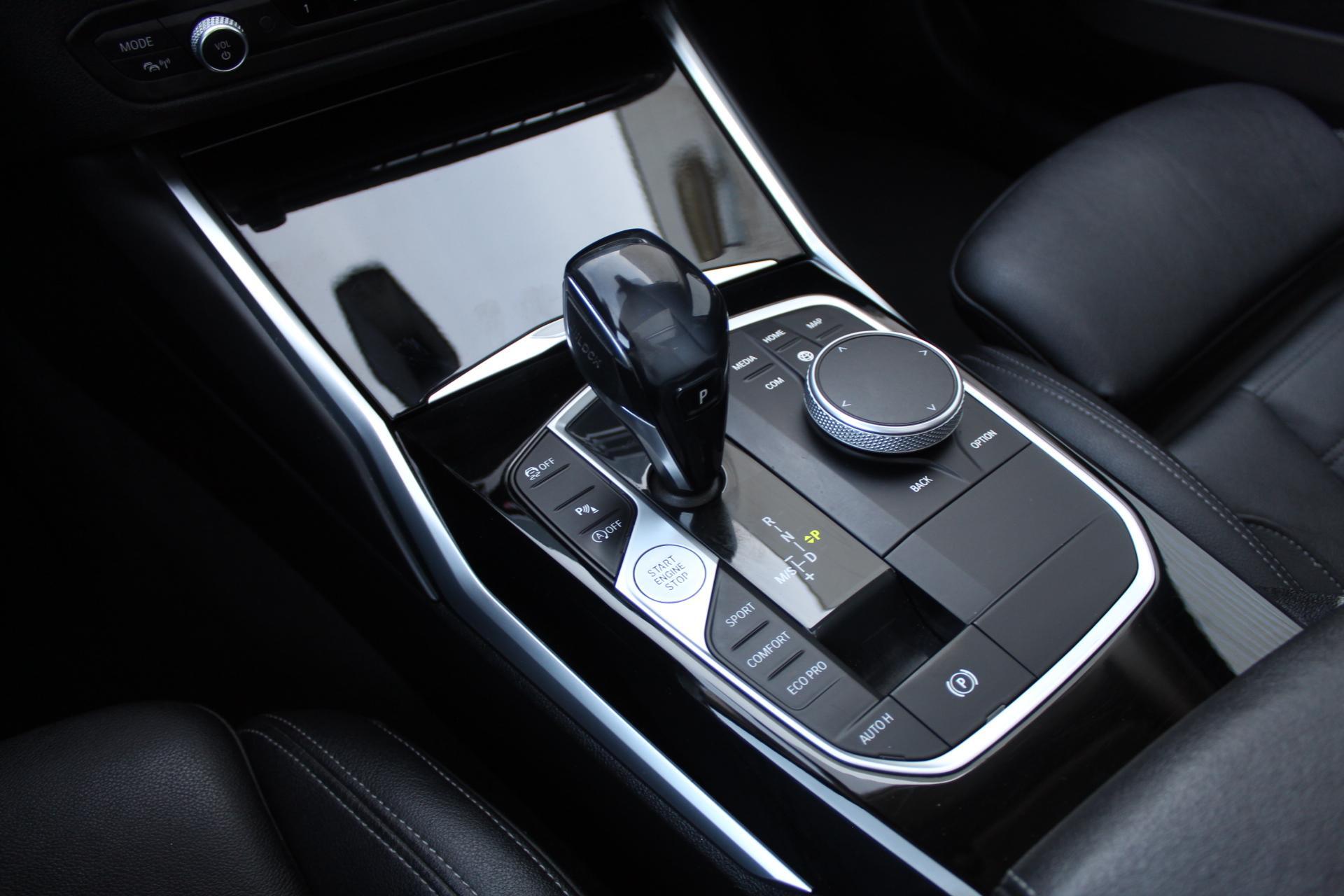 Foto van BMW 320i