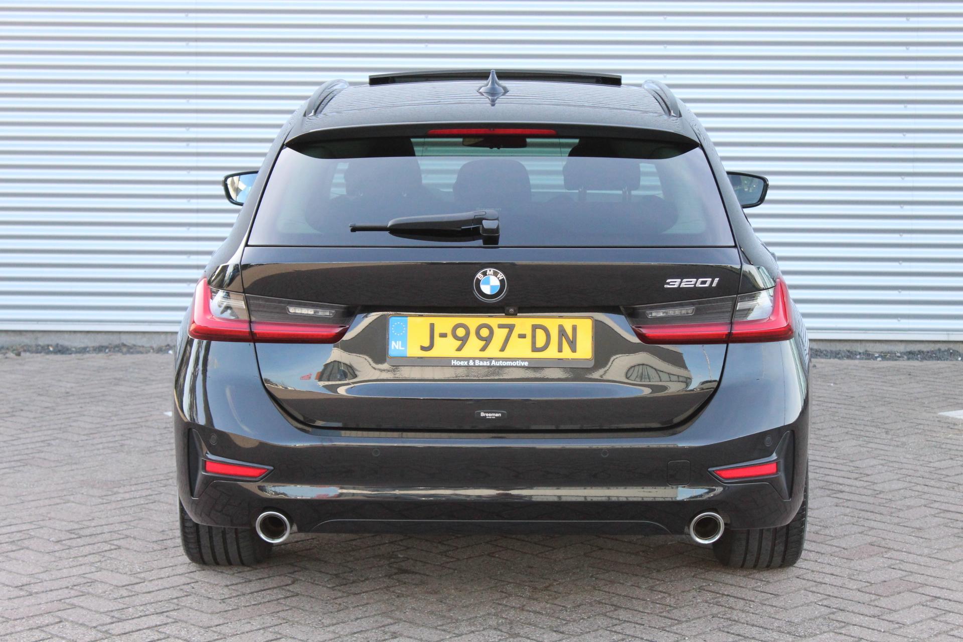 Foto van BMW 320i