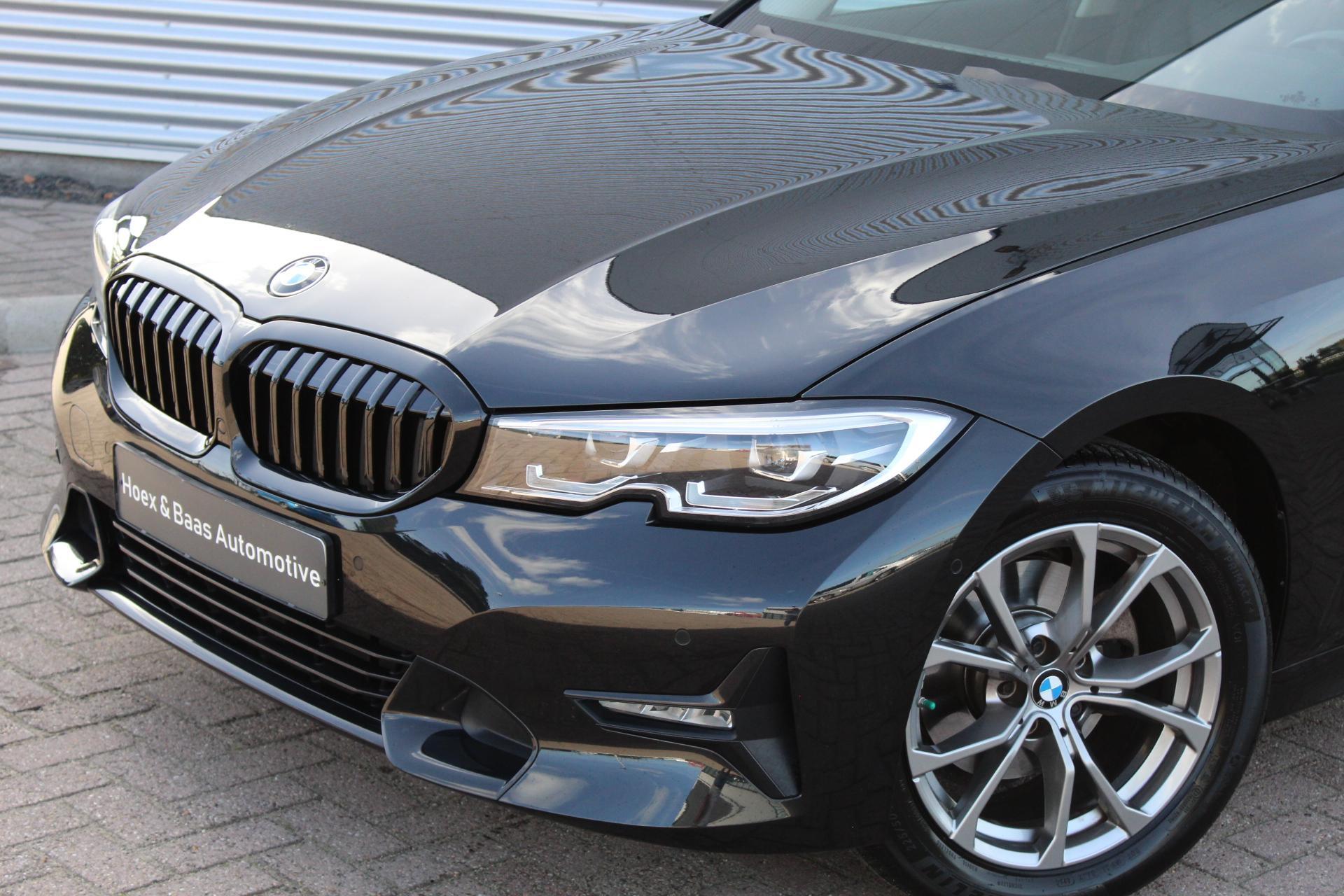 Foto van BMW 320i