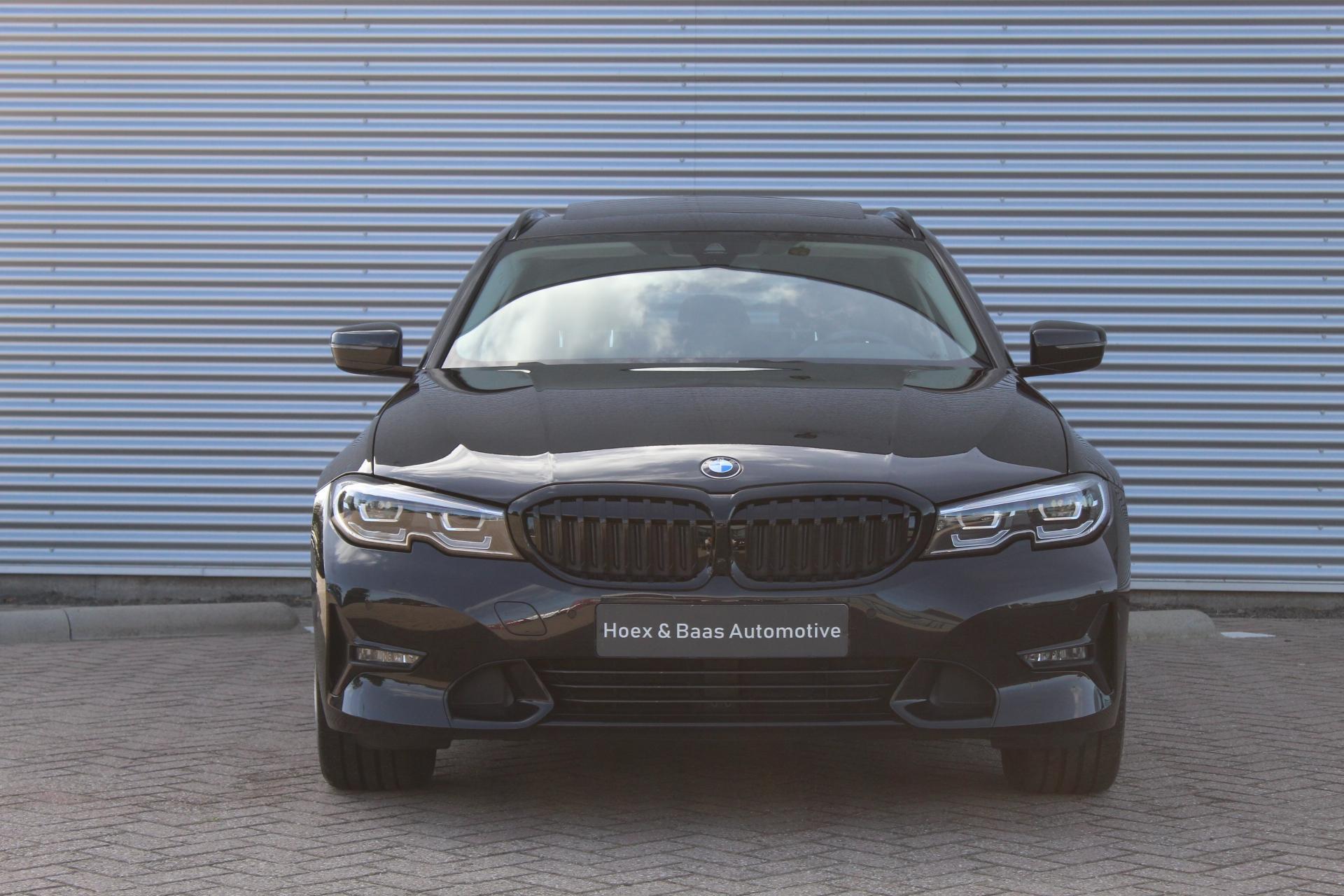 Foto van BMW 320i