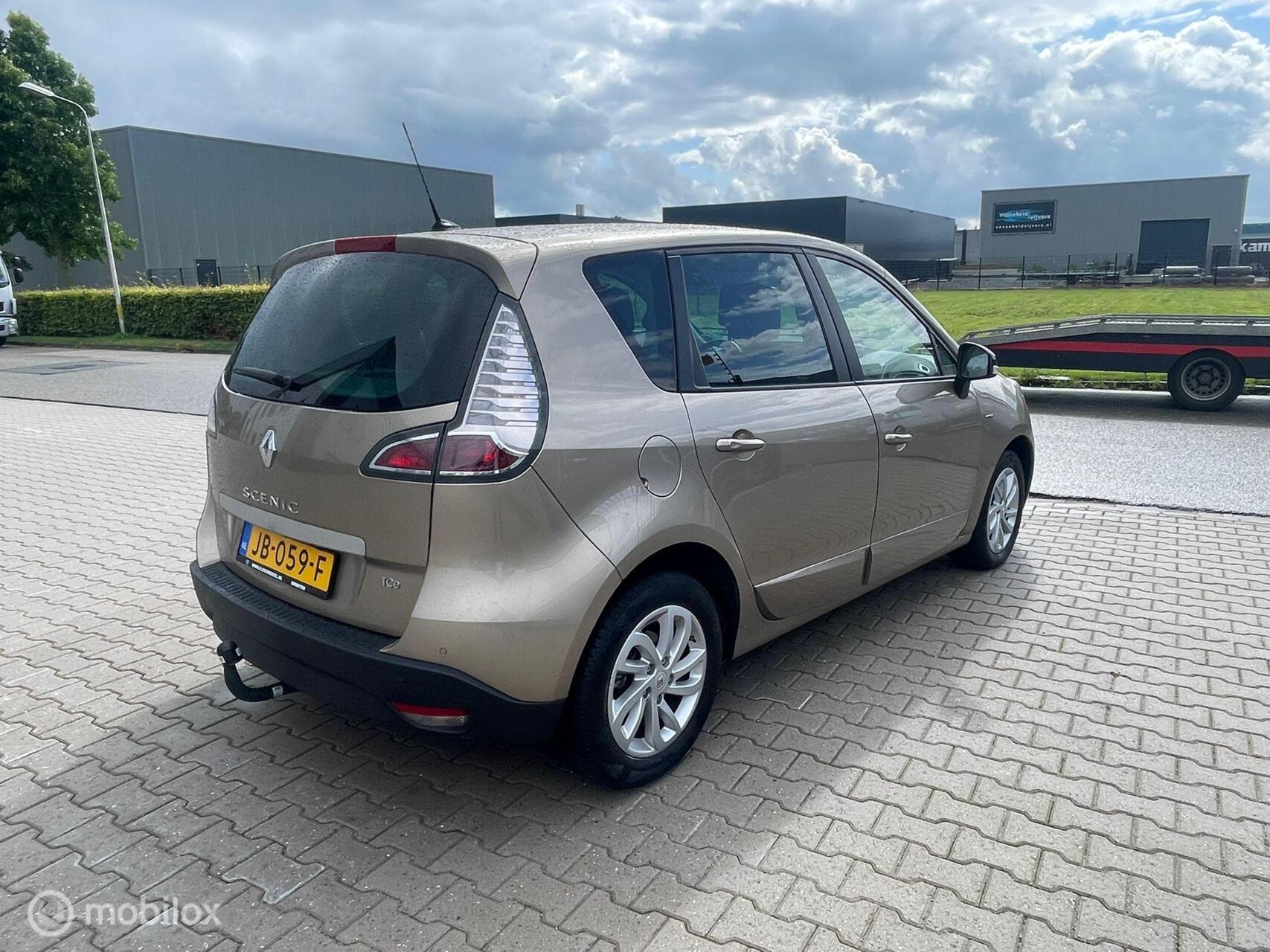 Foto van Renault Scenic