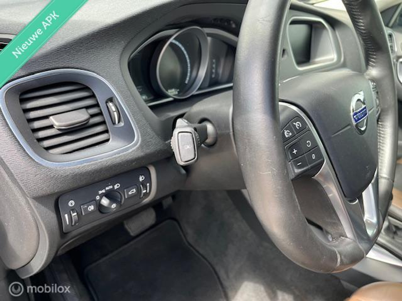 Foto van Volvo V40 Cross Country