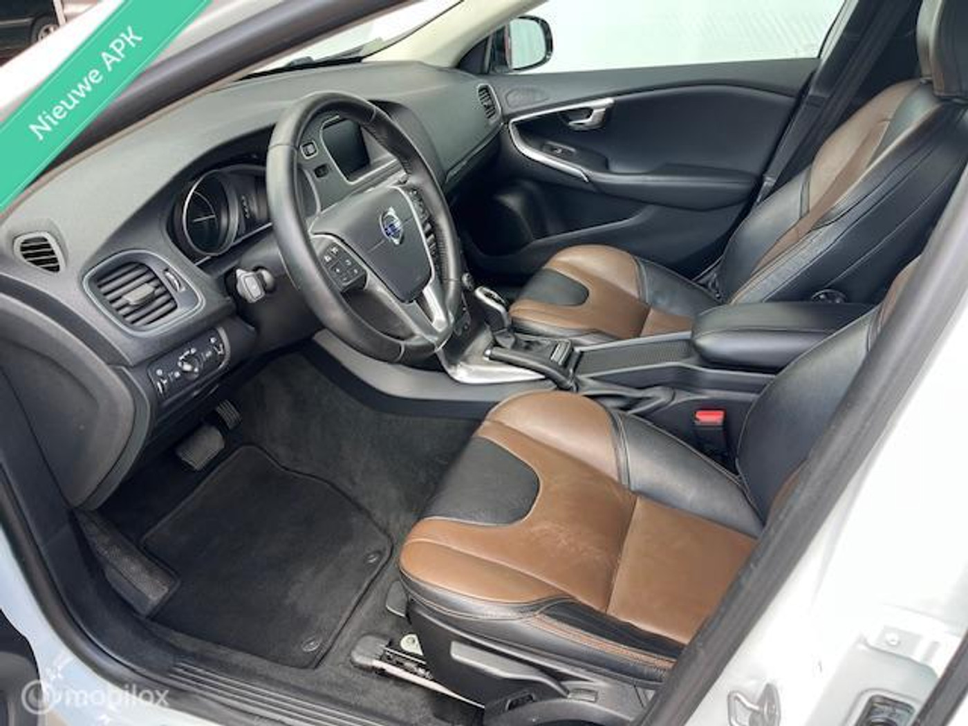 Foto van Volvo V40 Cross Country