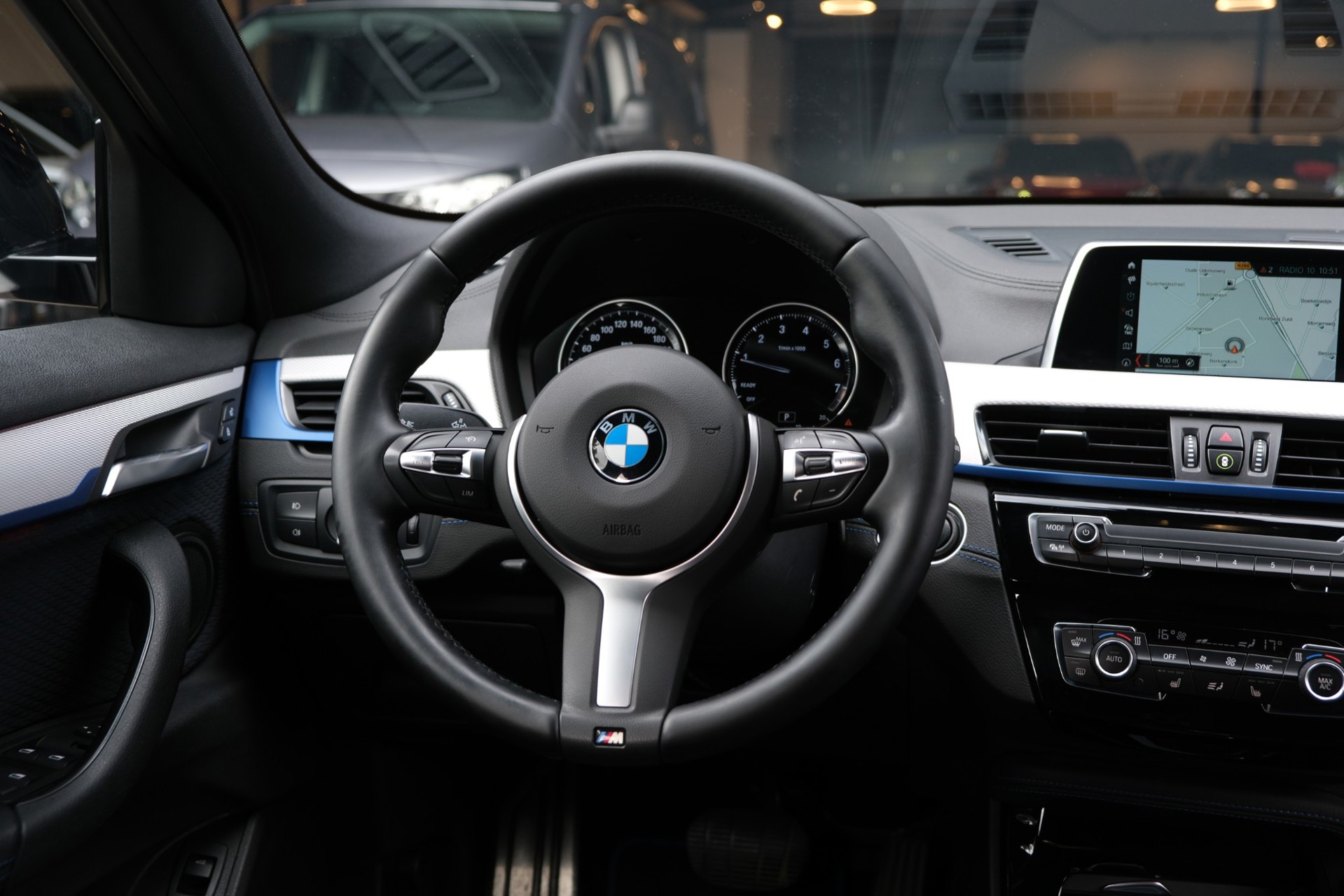 Foto van BMW X2 Sdrive18i
