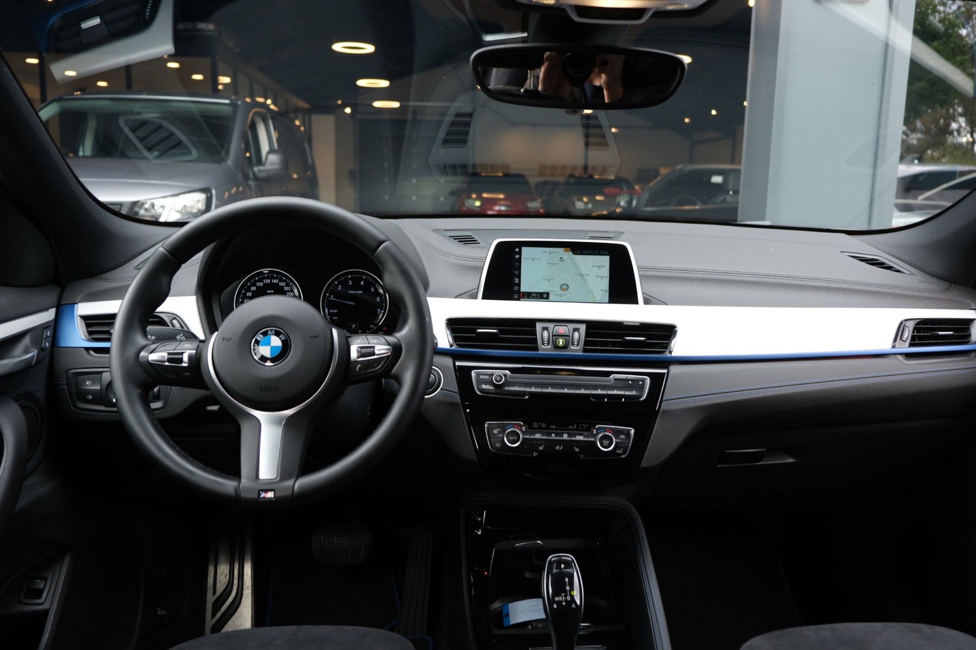 Foto van BMW X2 Sdrive18i