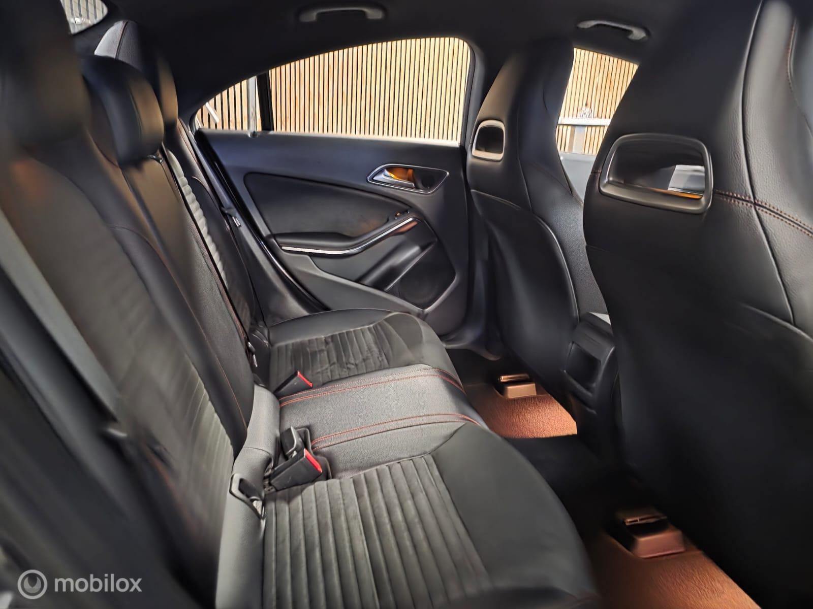 Foto van Mercedes-Benz Cla 180