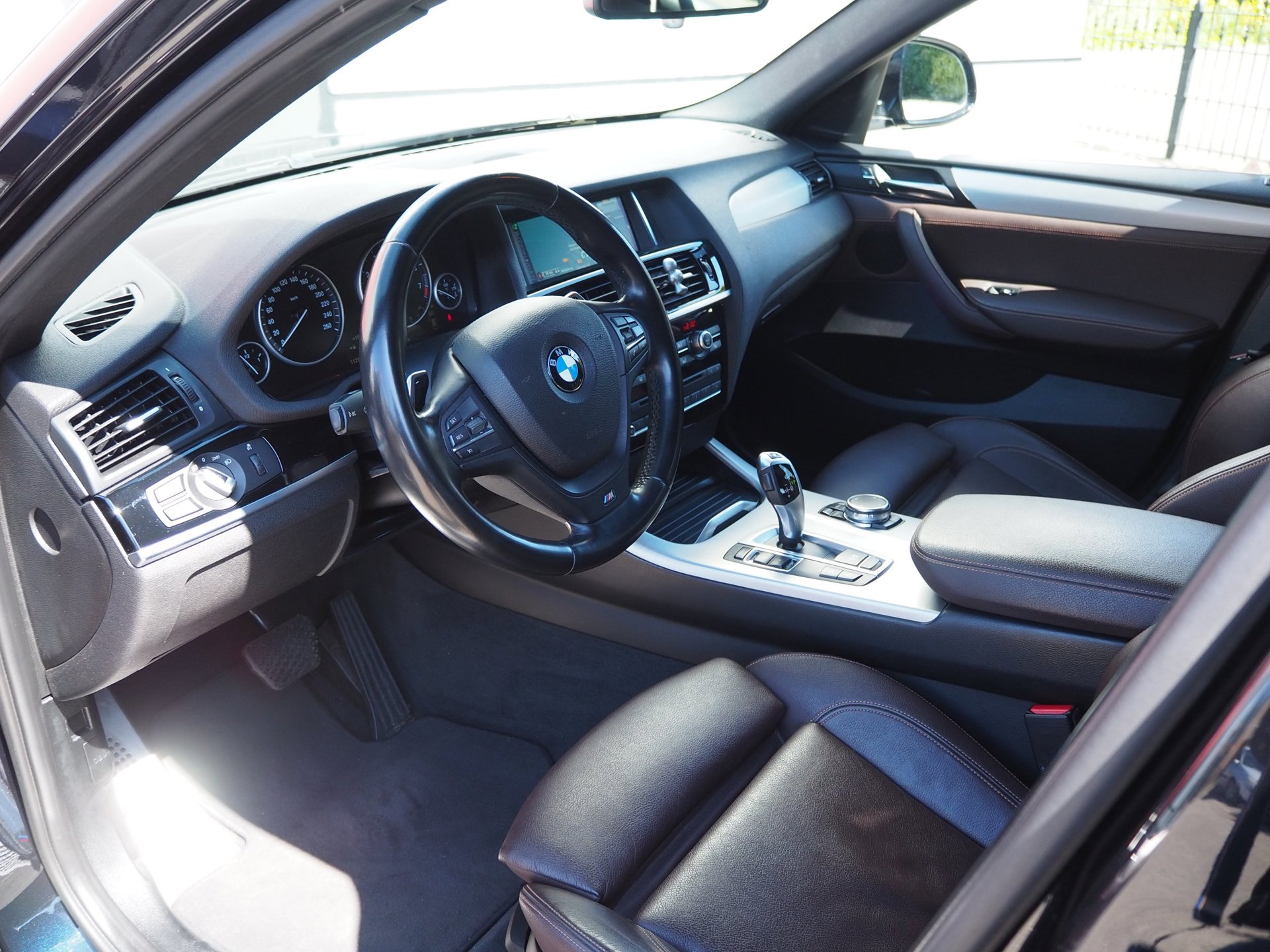 Foto van BMW X4 Xdrive20i