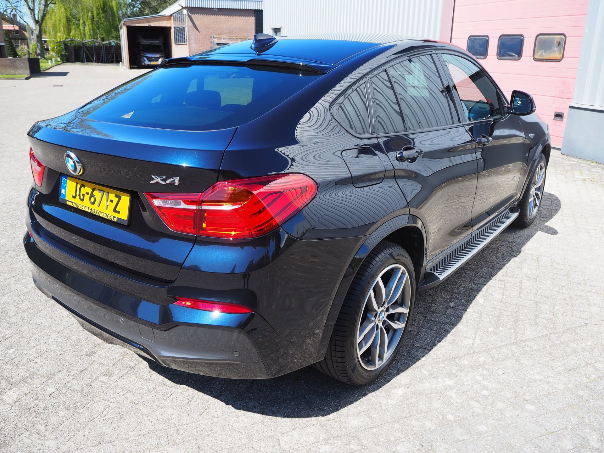 Foto van BMW X4 Xdrive20i
