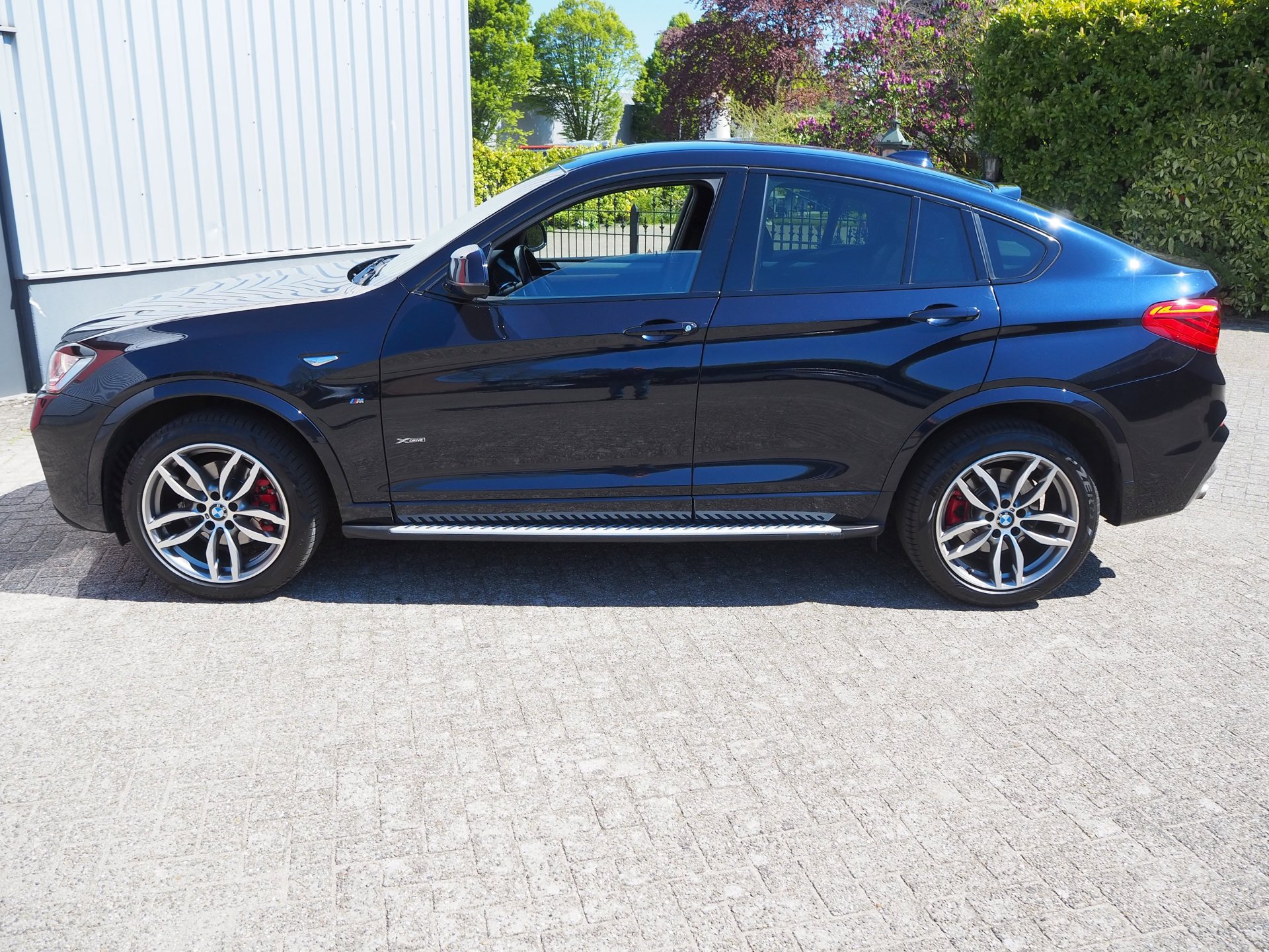 Foto van BMW X4 Xdrive20i