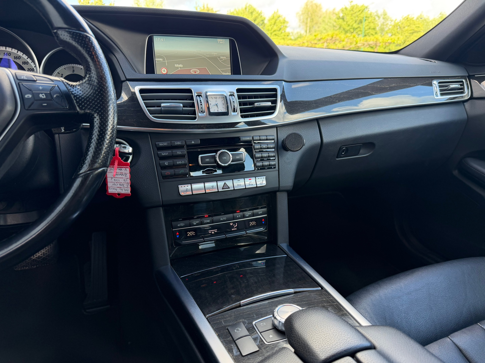 Foto van Mercedes-Benz E 350 Bluetec 4Matic