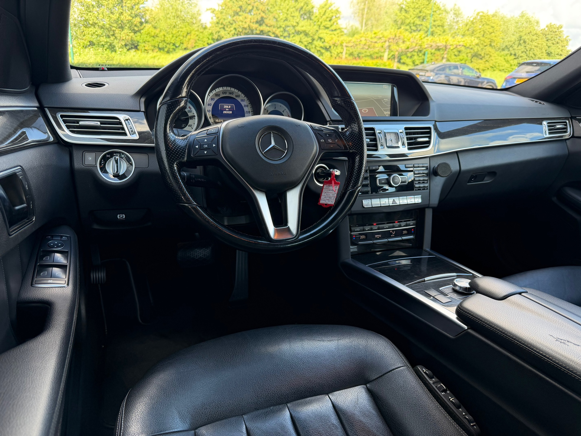 Foto van Mercedes-Benz E 350 Bluetec 4Matic