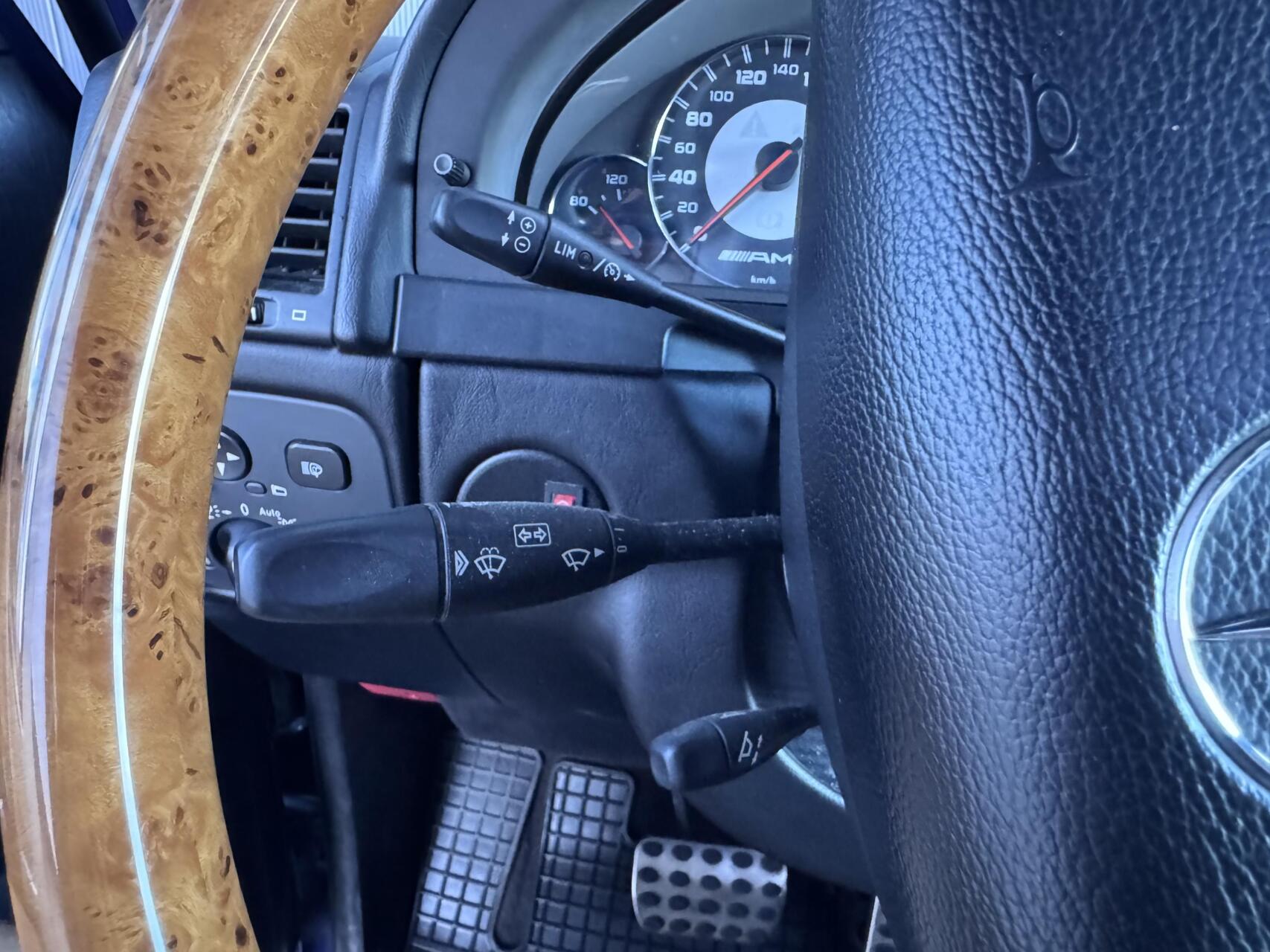 Foto van Mercedes-Benz G 55 AMG