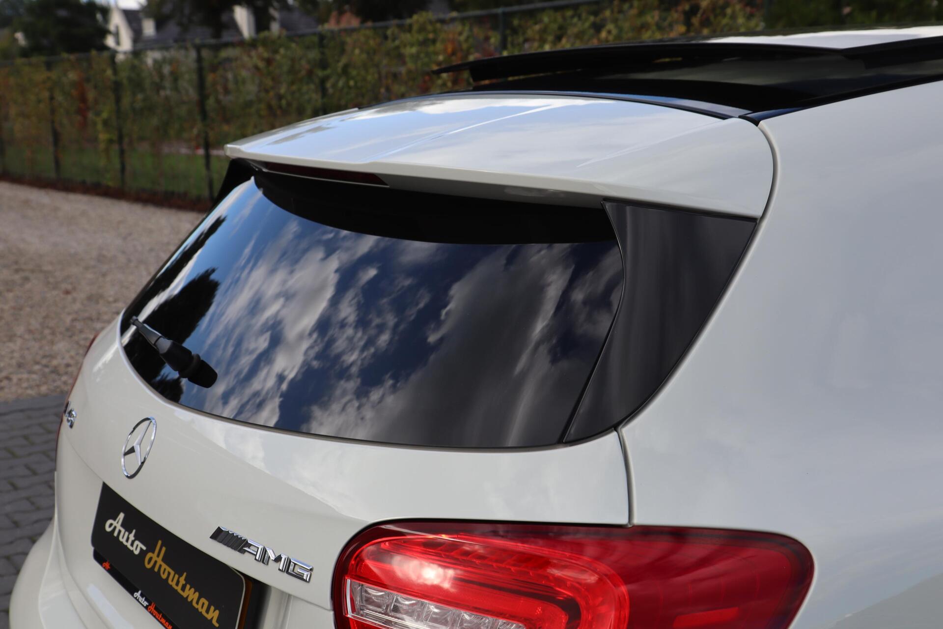 Foto van Mercedes-Benz A 45 AMG 4Matic