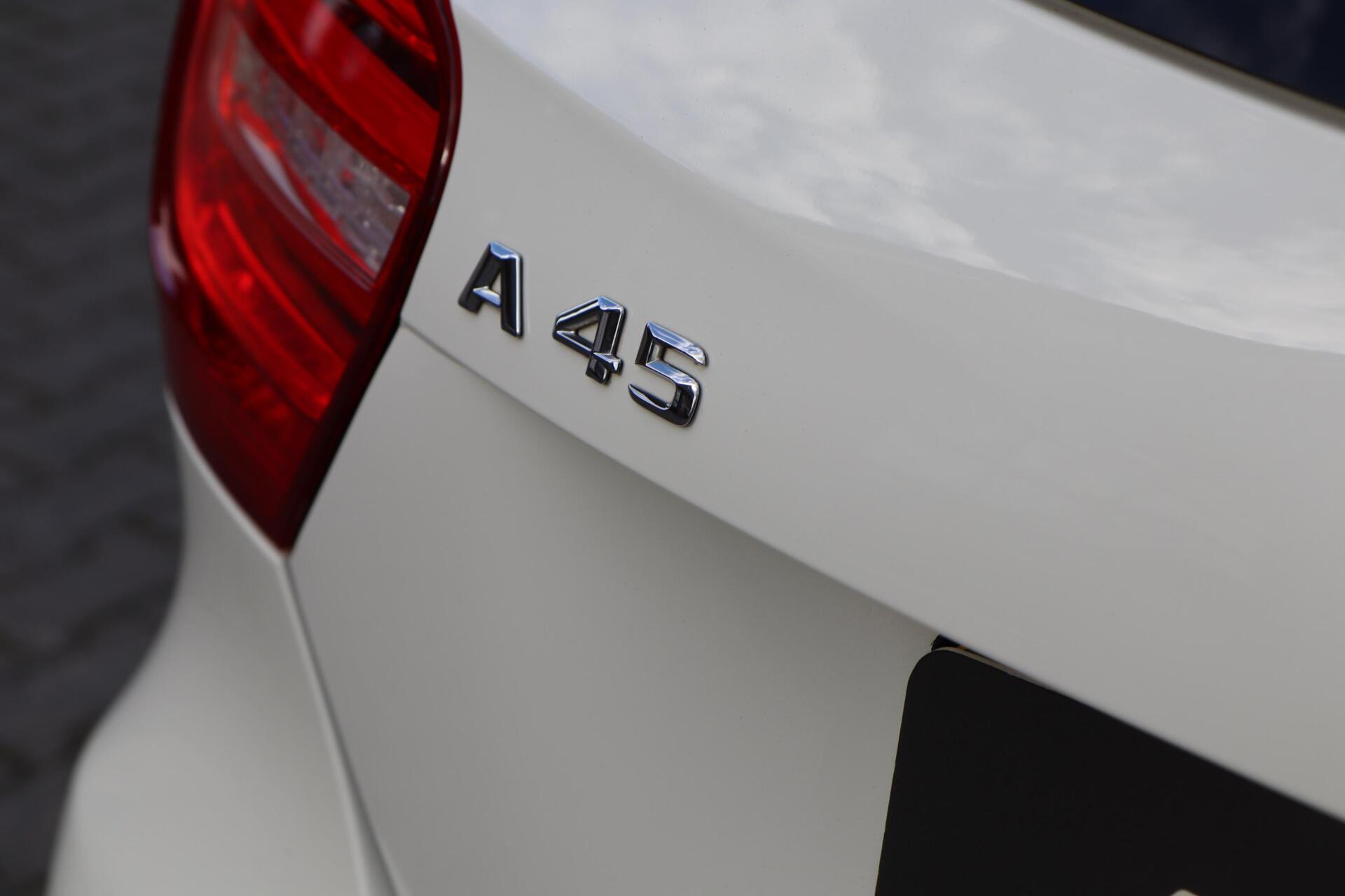 Foto van Mercedes-Benz A 45 AMG 4Matic