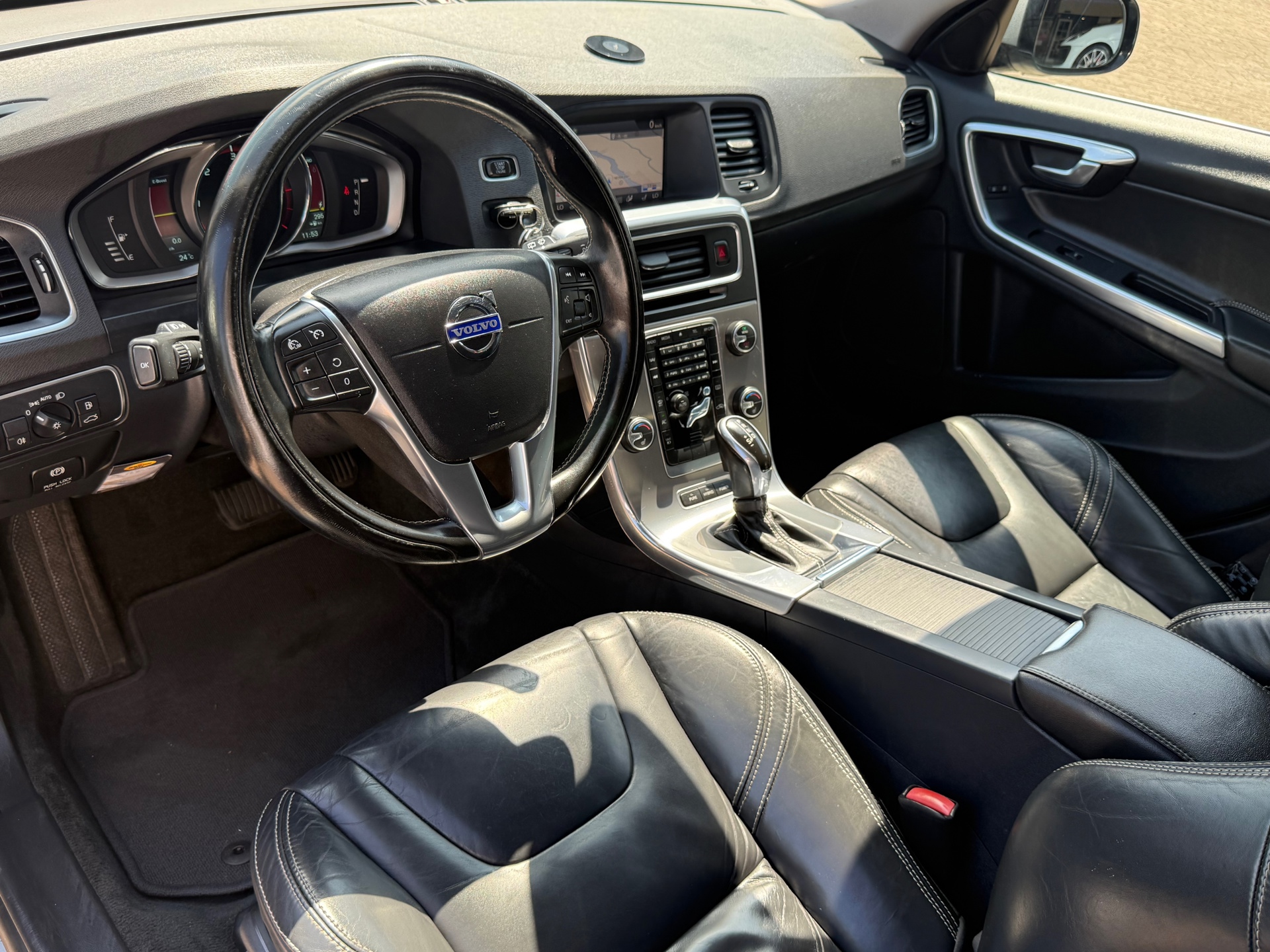 Foto van Volvo V60 Plug In Hybrid