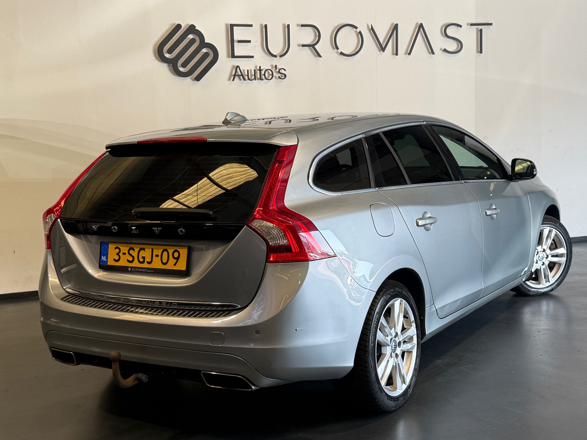 Foto van Volvo V60 Plug In Hybrid