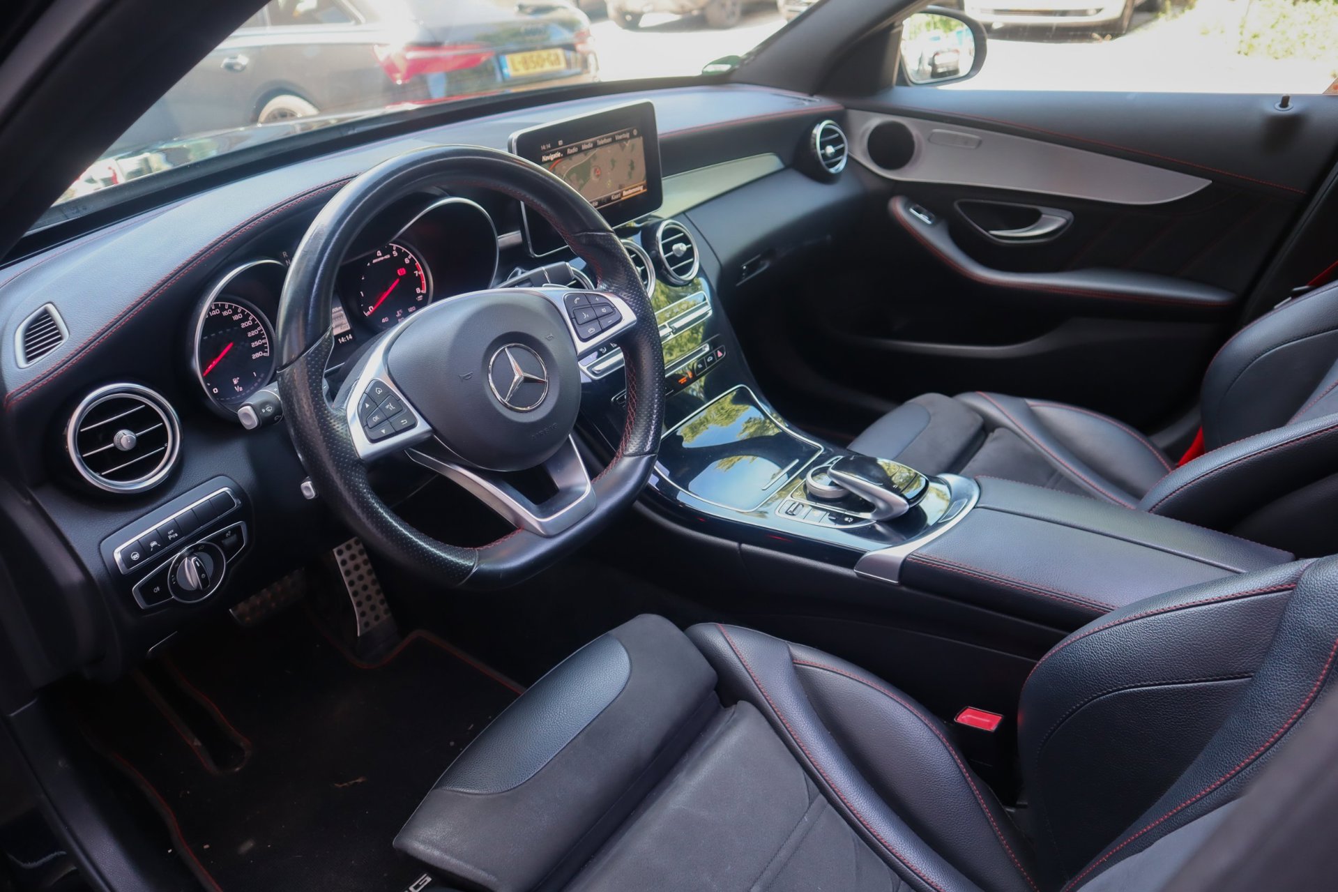 Foto van Mercedes-Benz AMG C 43