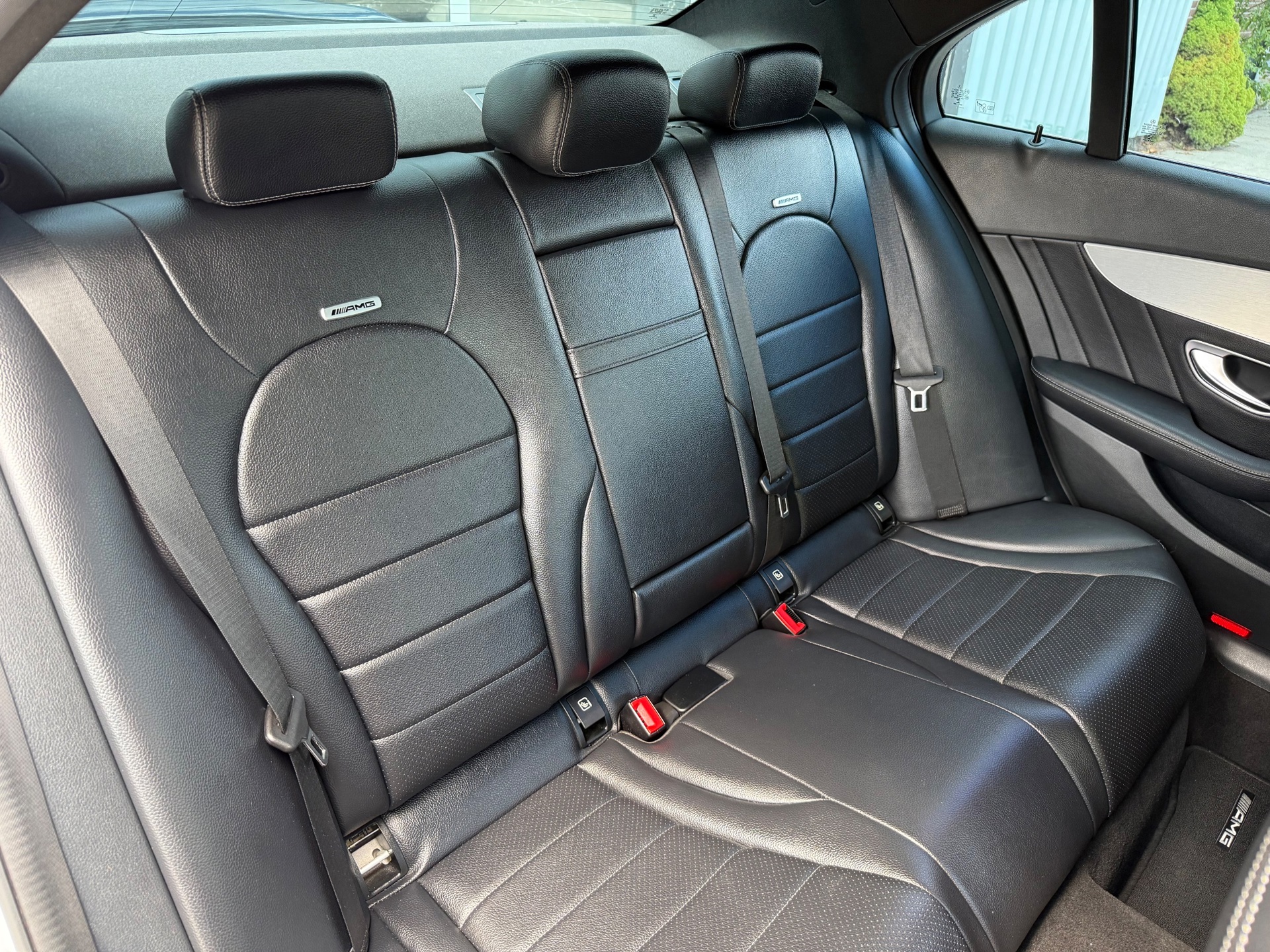 Foto van Mercedes-Benz C 300 H