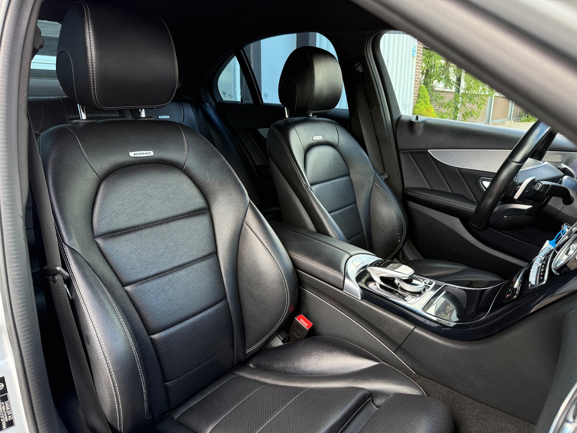 Foto van Mercedes-Benz C 300 H