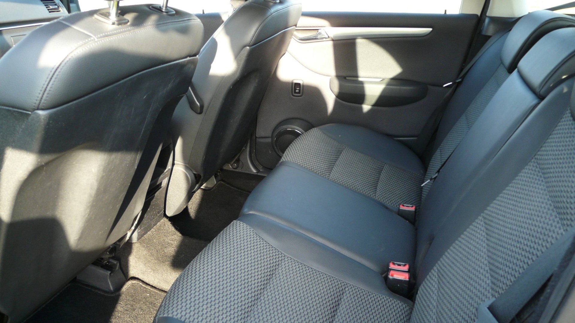 Foto van Mercedes-Benz B 160