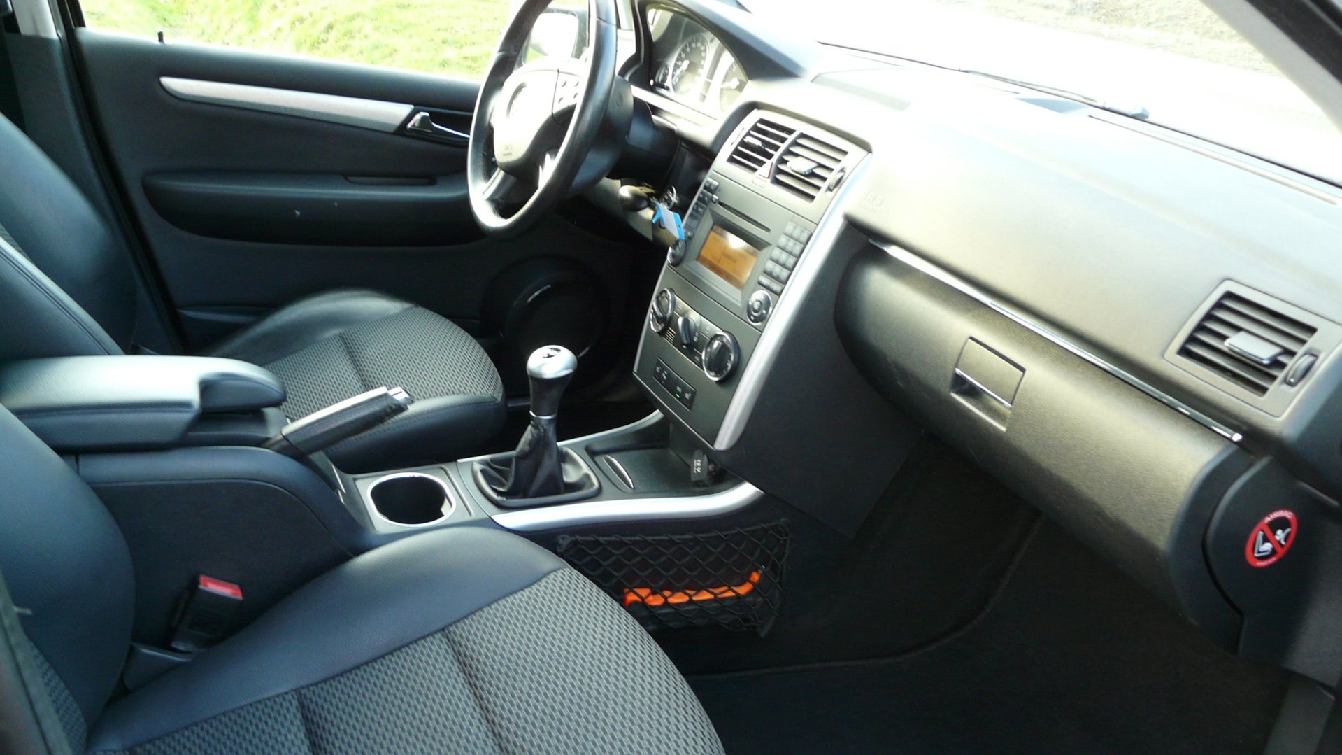 Foto van Mercedes-Benz B 160