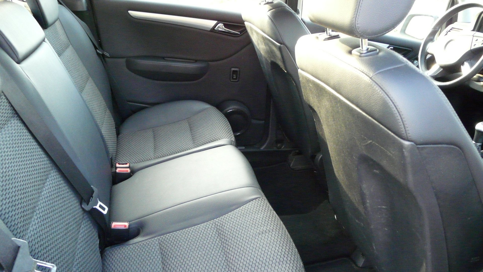 Foto van Mercedes-Benz B 160