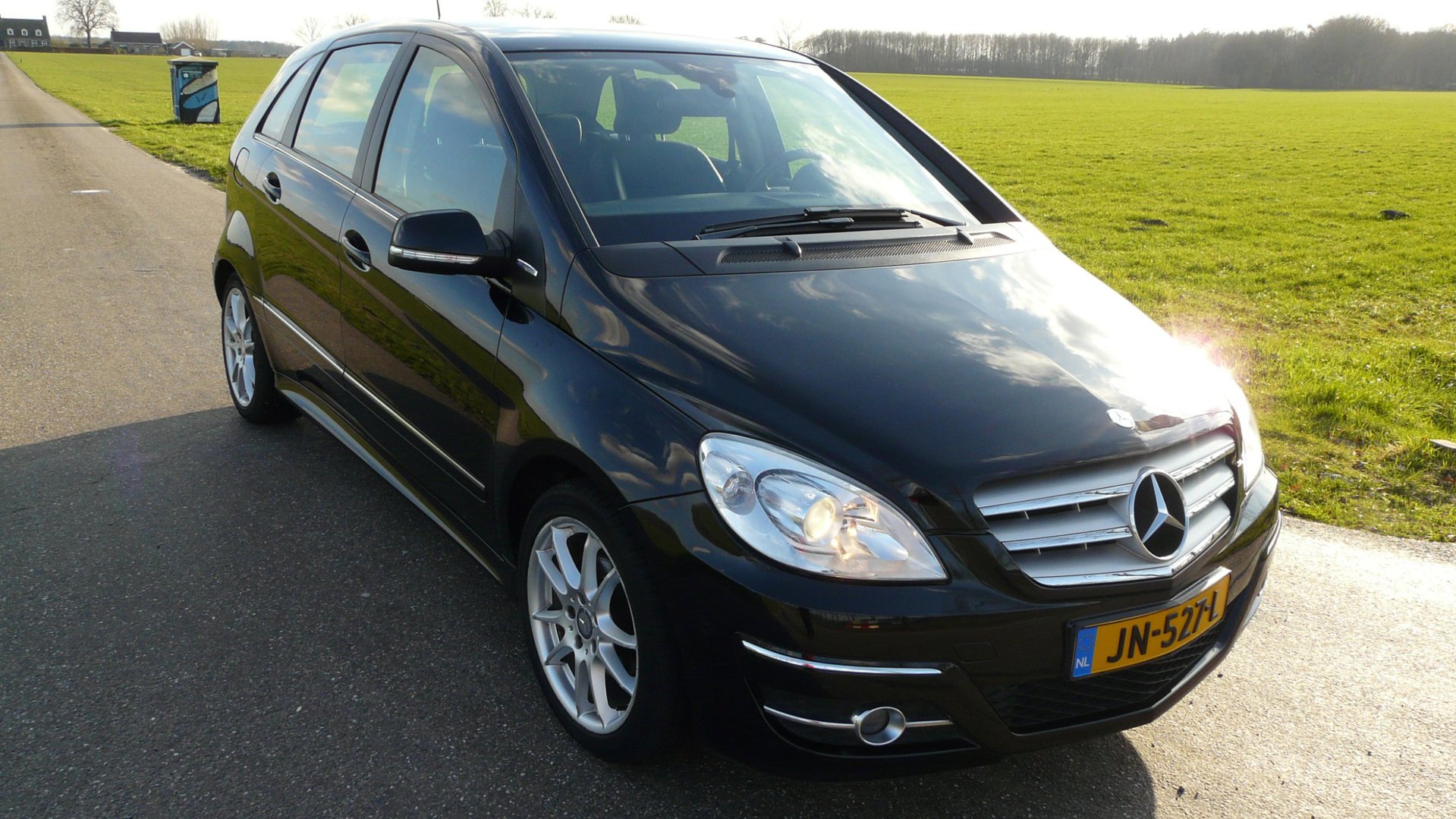 Foto van Mercedes-Benz B 160