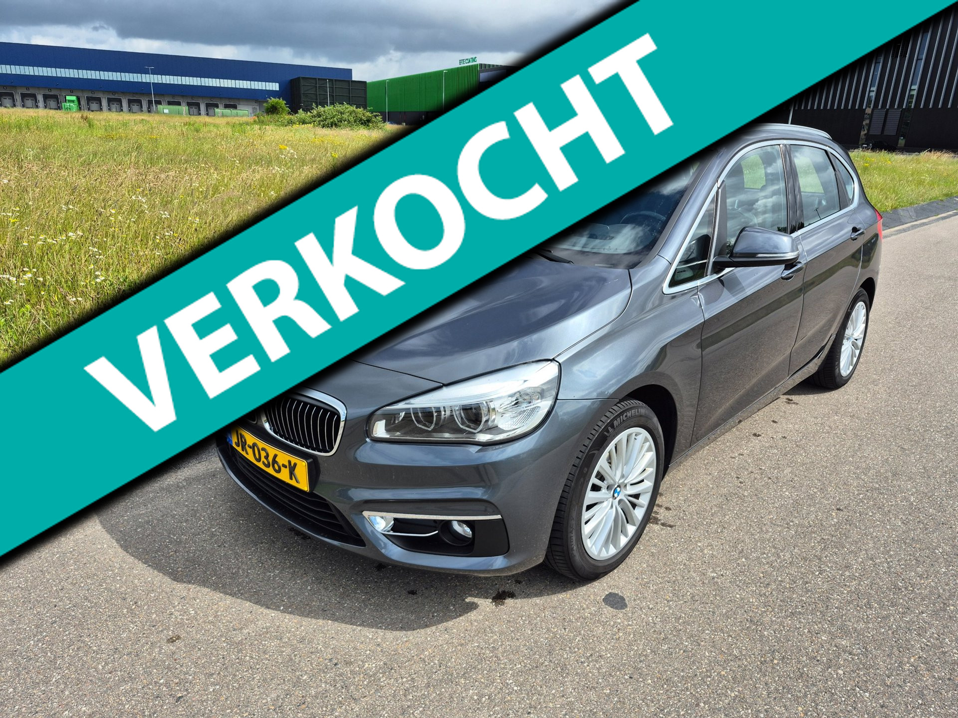 BMW 218i Active Tourer 218i Centennial High Executive Dealer Onderhouden 2016 - voorkant