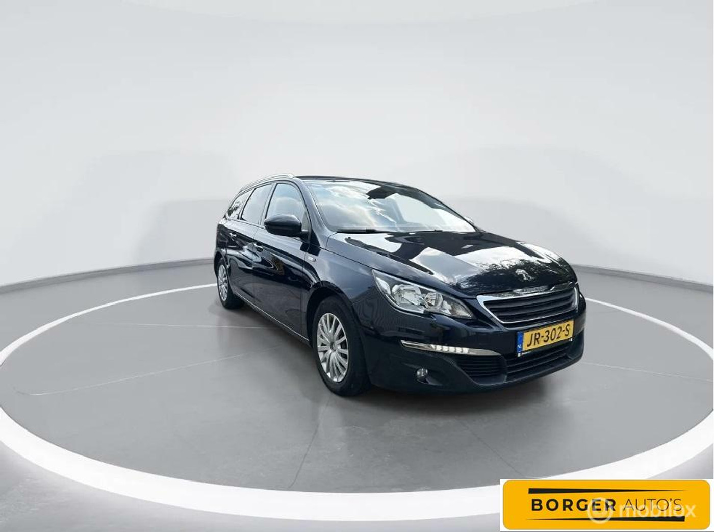 Peugeot 308 SW 1.2 PureTech Style 2016 - voorkant