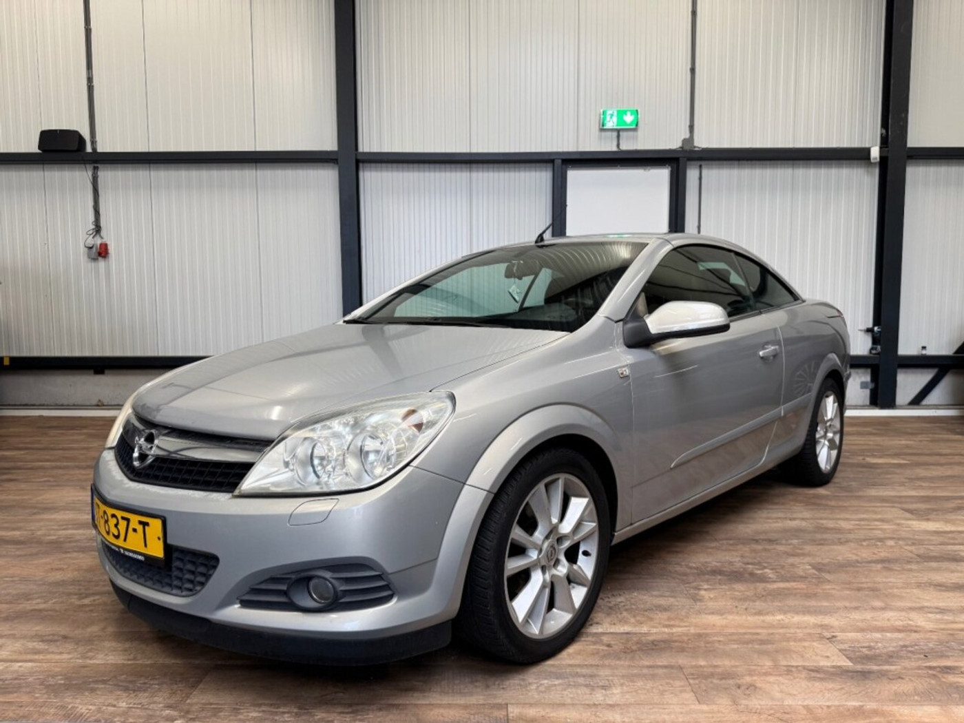 Foto van Opel Astra Twintop