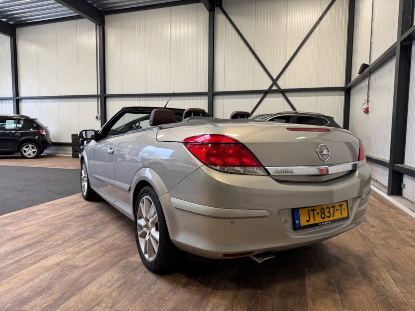 Foto van Opel Astra Twintop