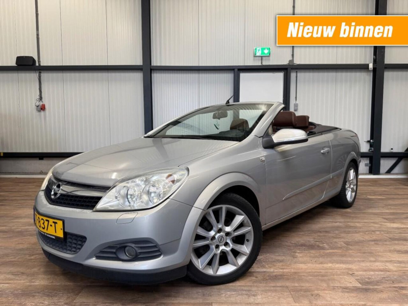 Opel Astra Twintop 1.8 Enjoy 2007 - voorkant