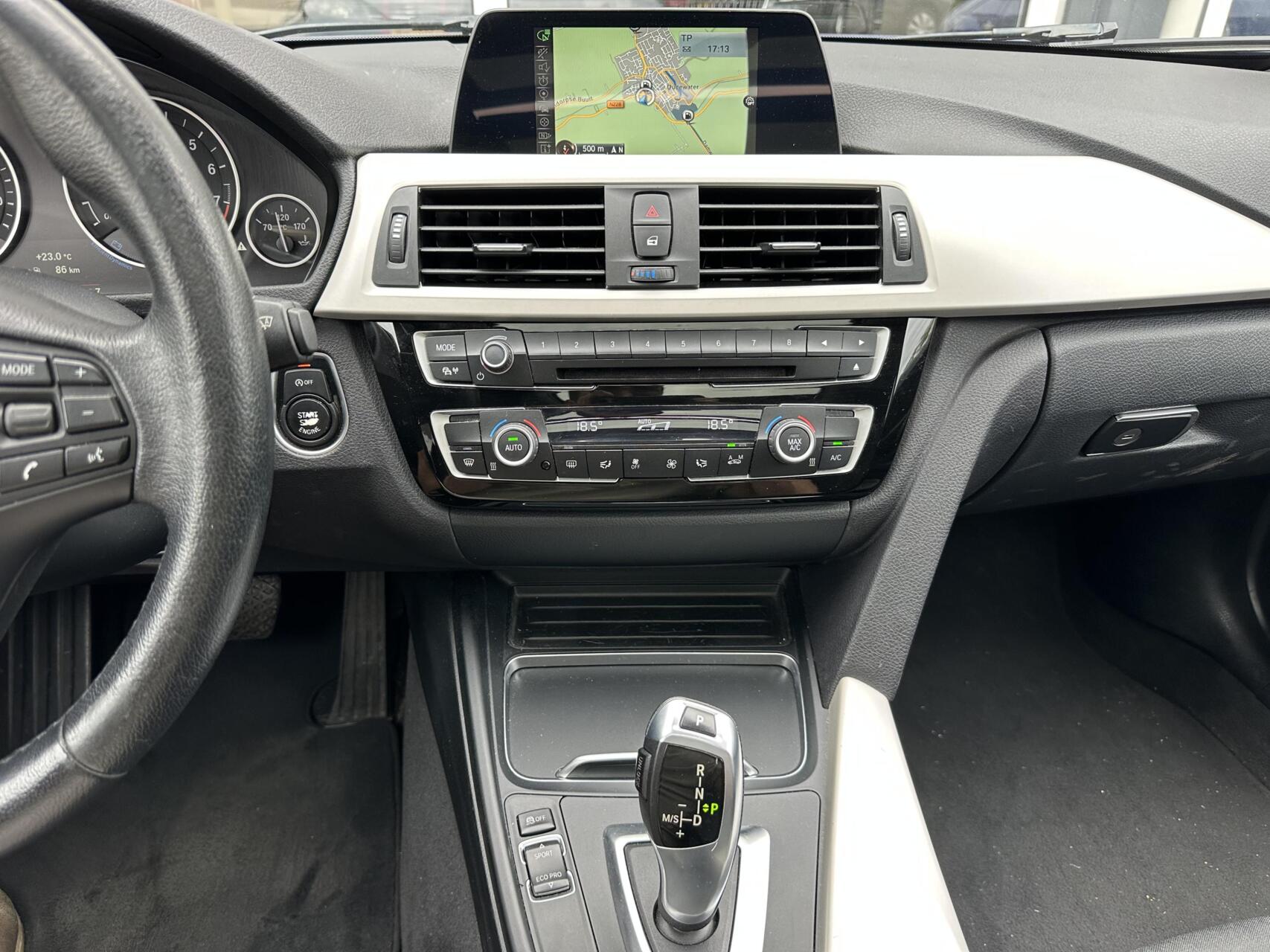 Foto van BMW 318i